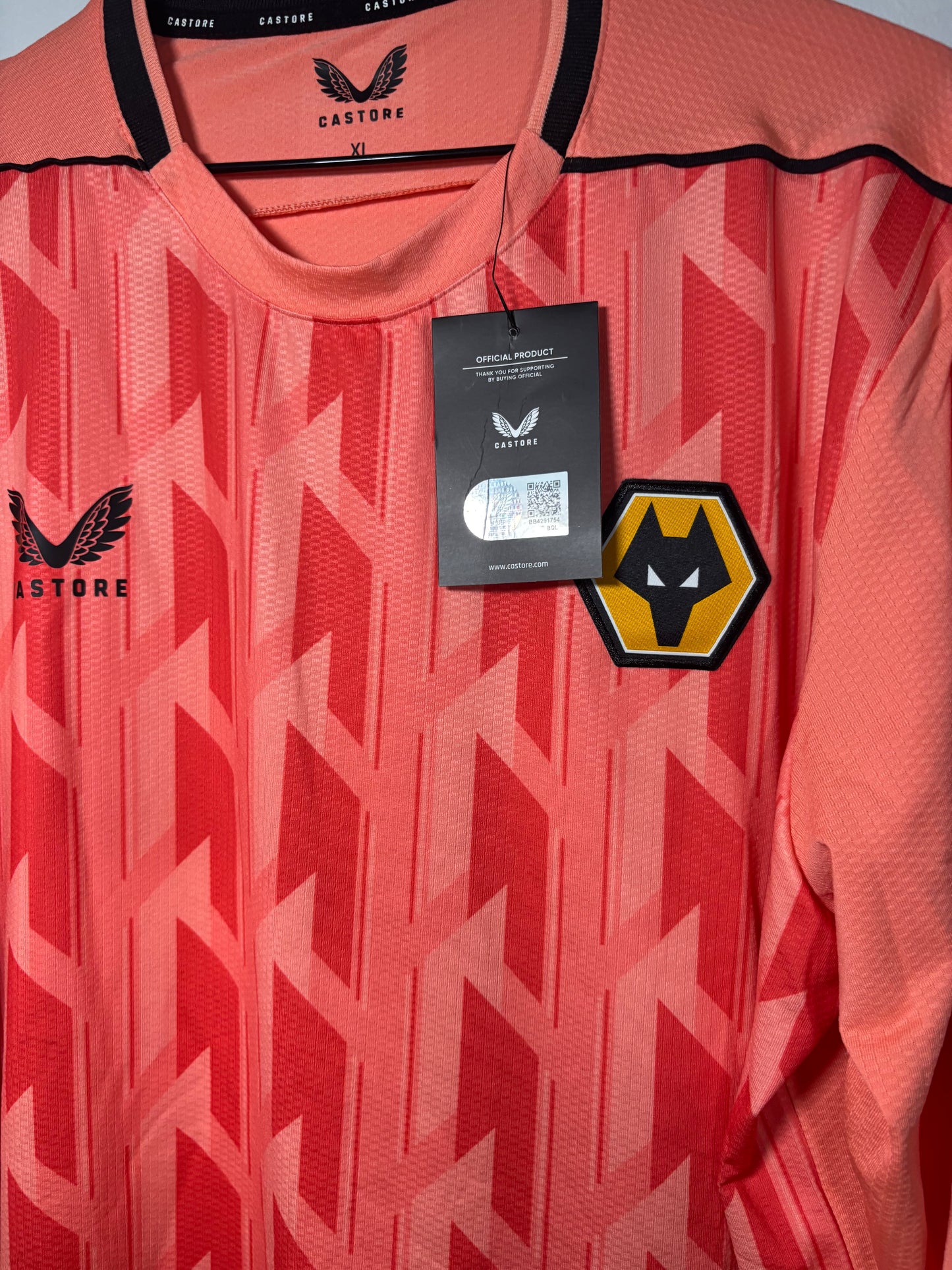 Wolves Pro Goalkeeper Shirt 2022/23 (XL)