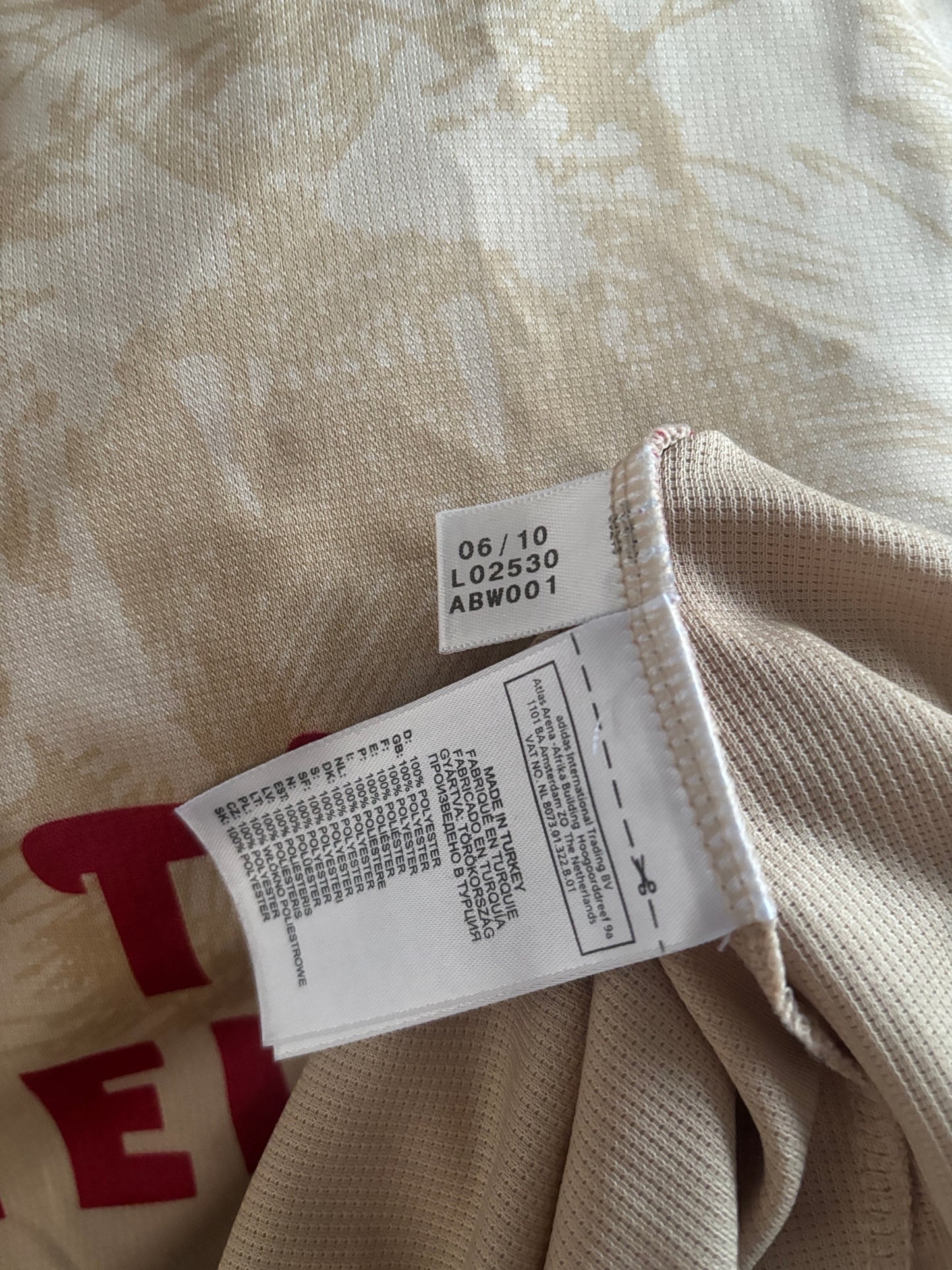 Galatasary Away Shirt 2010/11 (XXL)