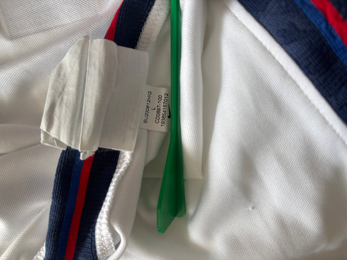England 2020 Home Shirt (L)