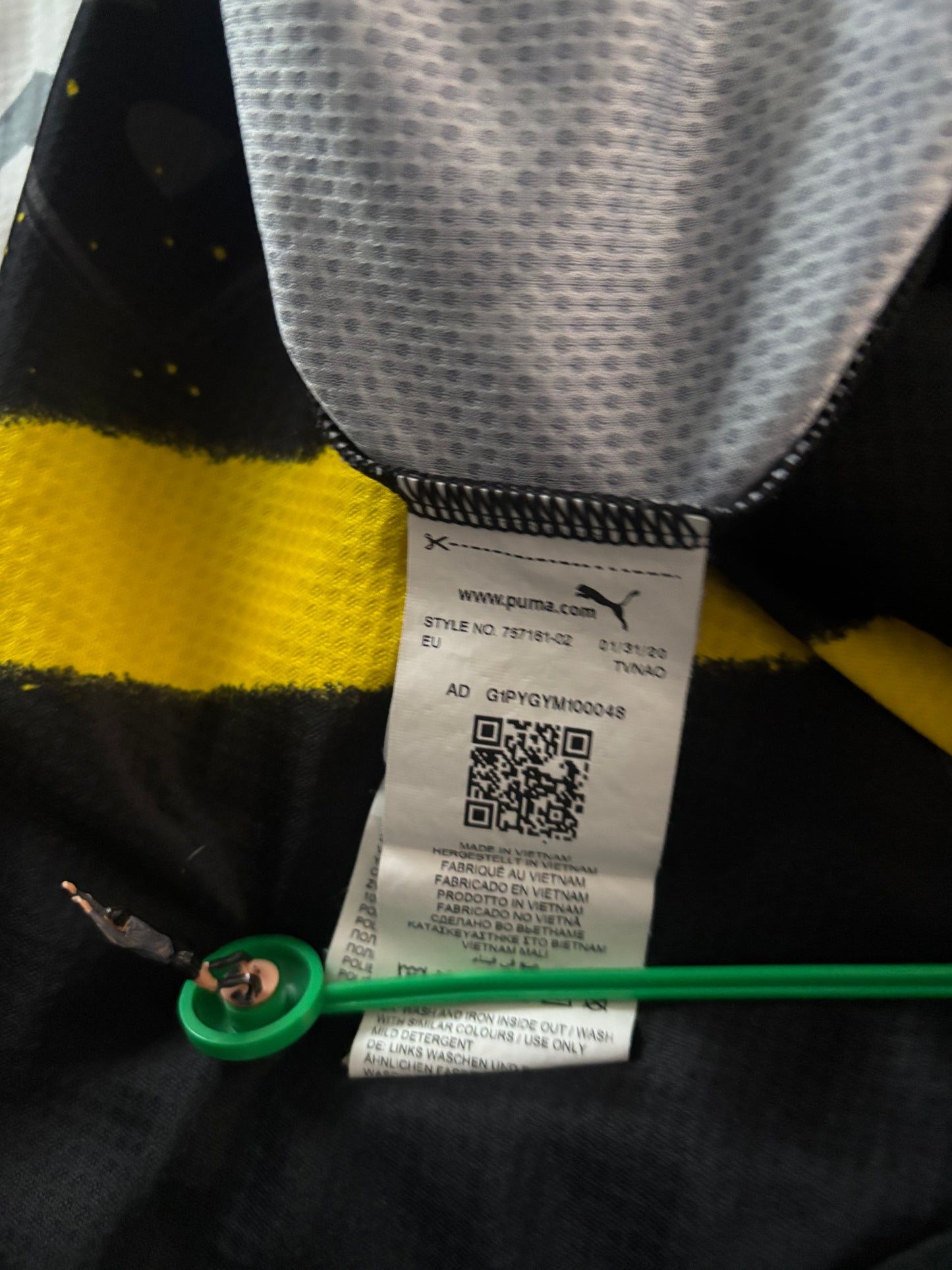 Borussia Dortmund Away Shirt 2020/21 Haaland (S)