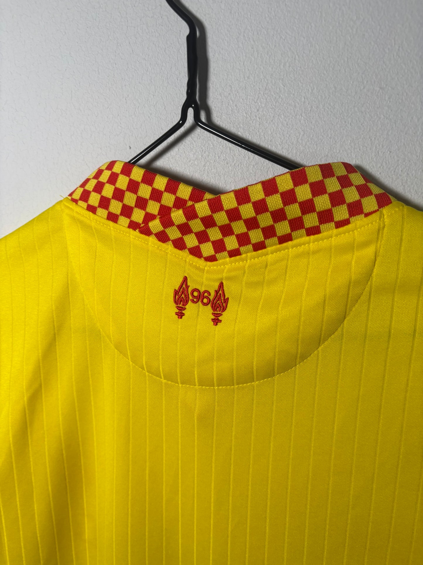 Liverpool Third Shirt 2021/22 (M)