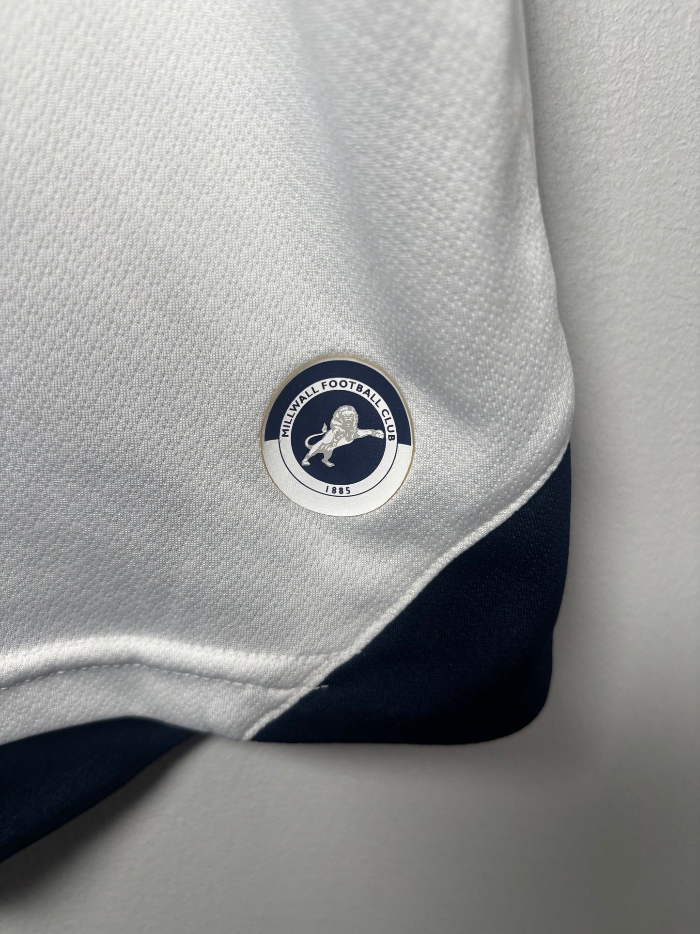Millwall Away Shirt 2017/18 (M)