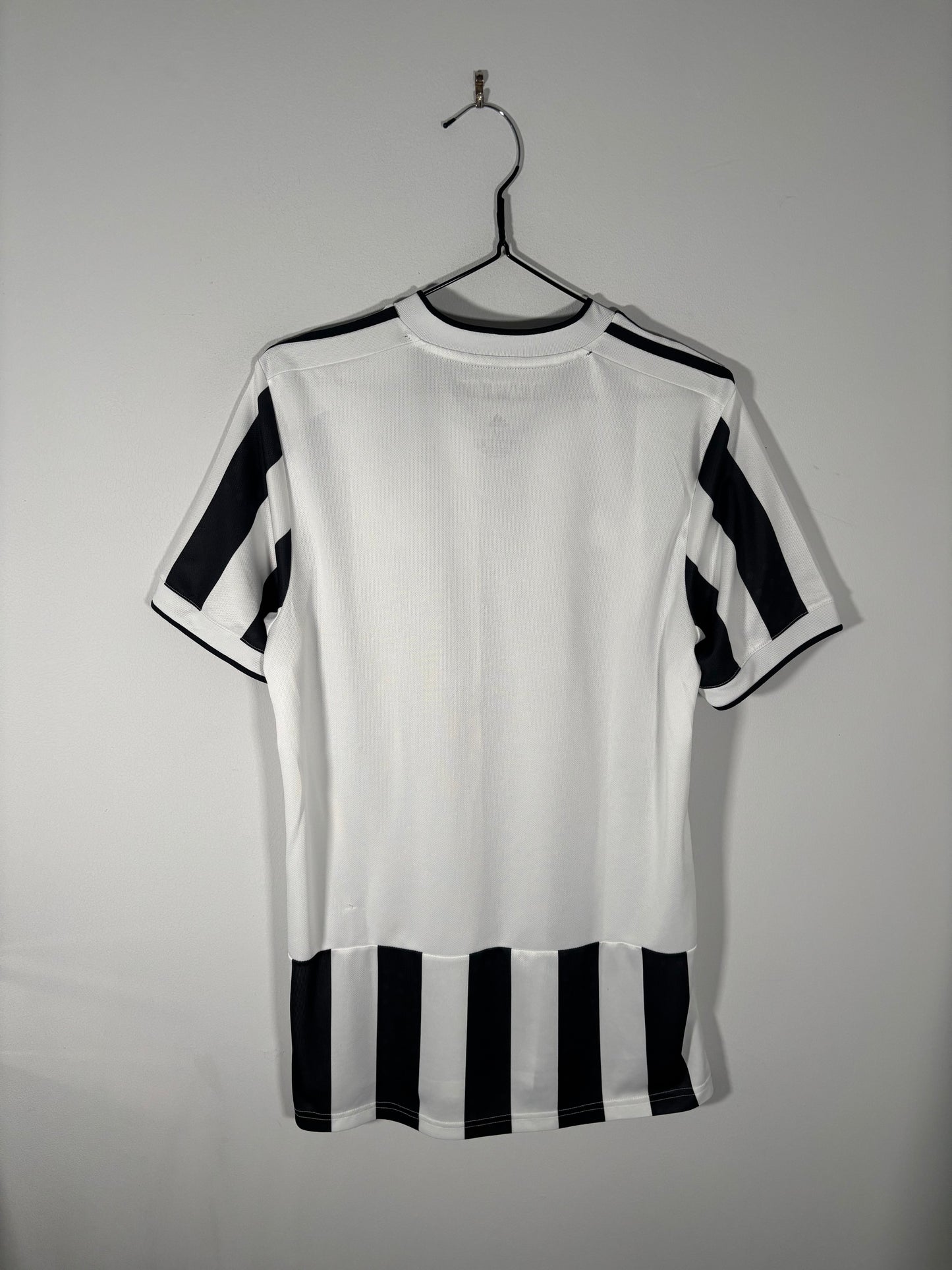 Juventus Home Shirt 2021/22 (M)