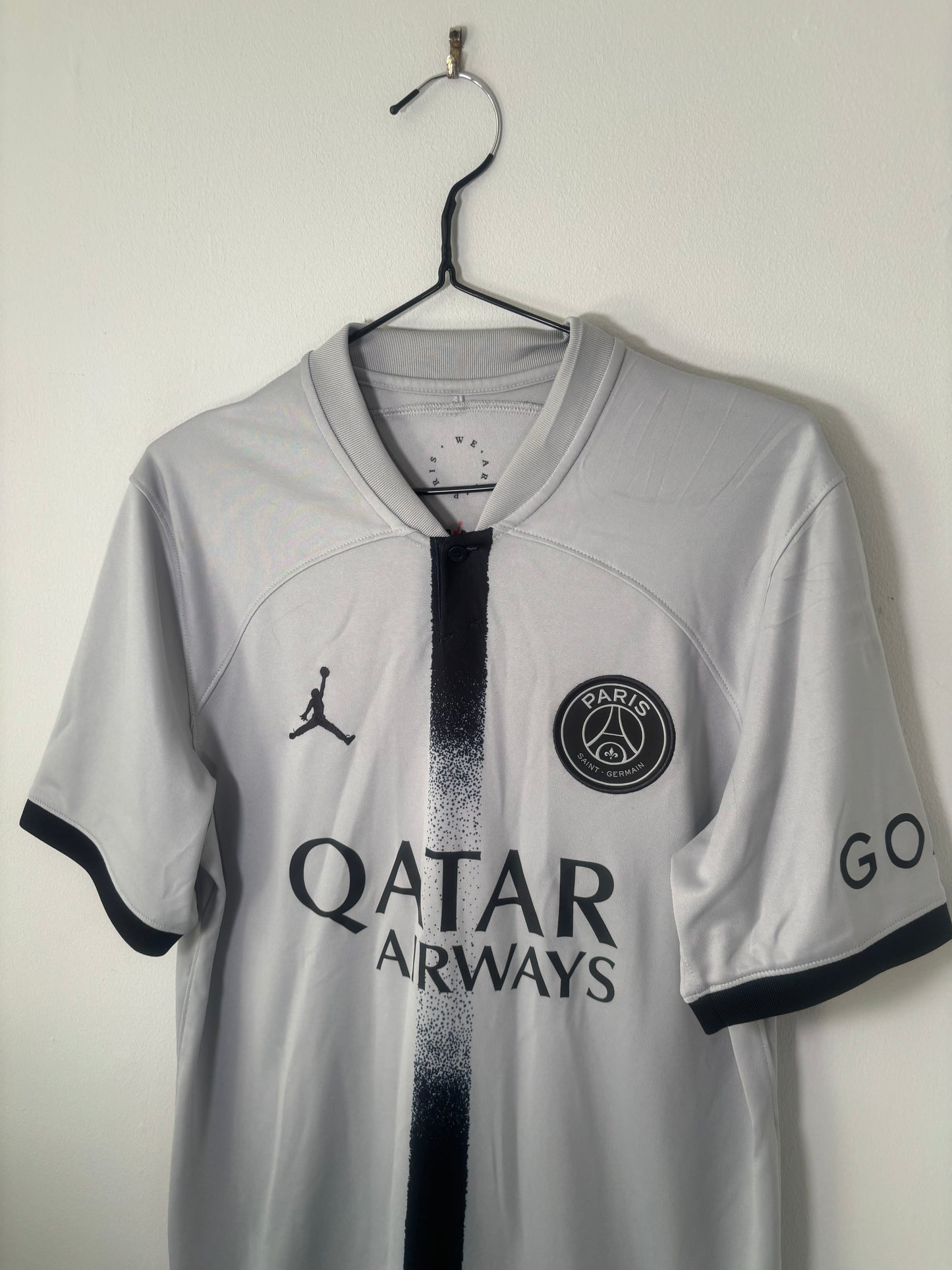 PSG Away Shirt 2022/23 Hakimi (M)