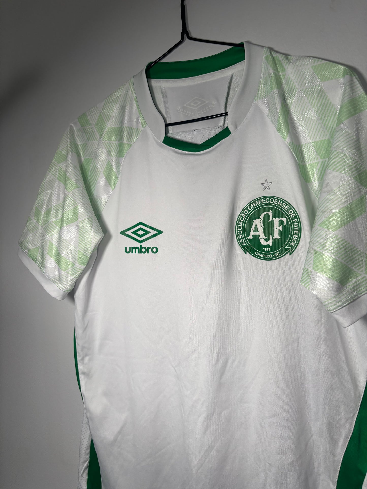 Chapecoense Away Shirt 2020 (S)
