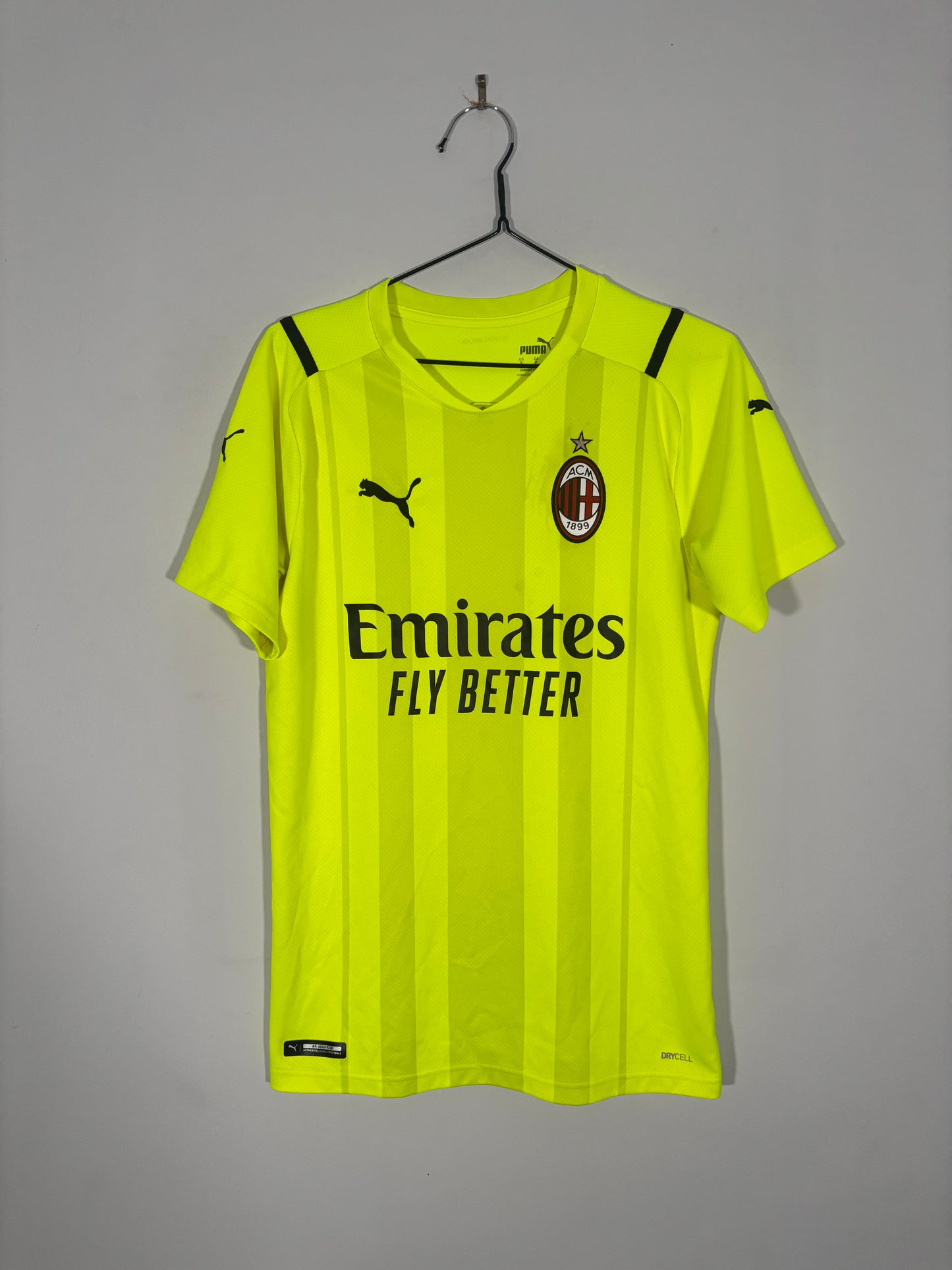 Ac Milan Goalkeeper Shirt 2021/22 (S)