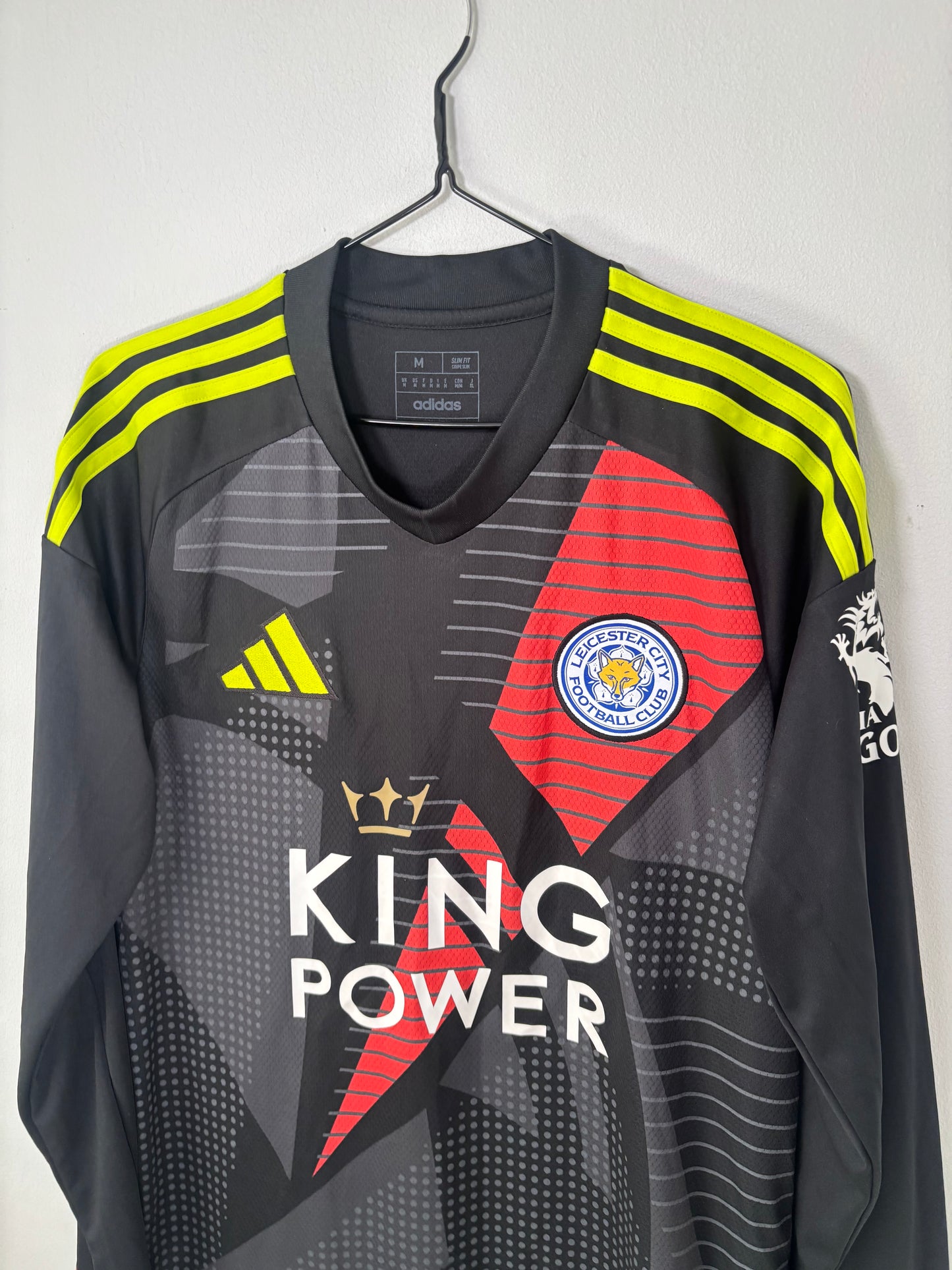 Leicester City Goalkeeper Shirt 2024/25 (M)