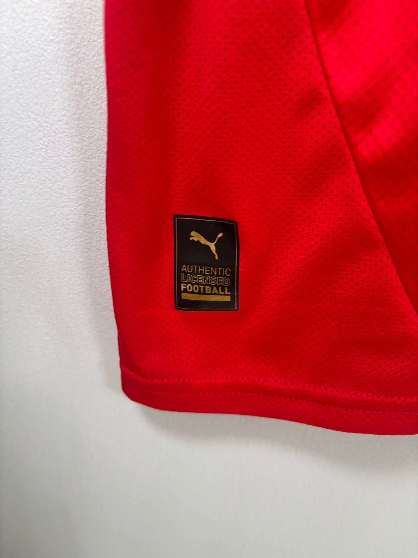 Barnsley Home Shirt 2024/25 (XL)