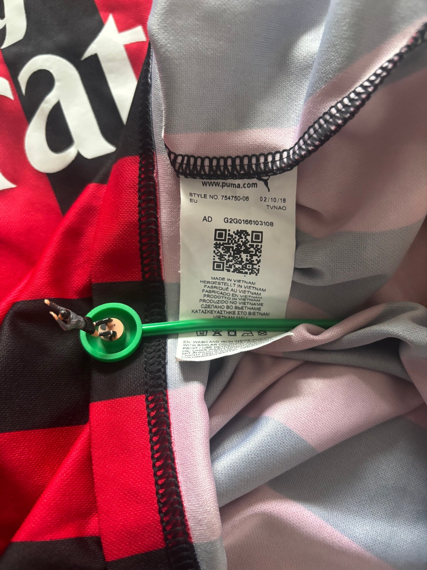 Ac Milan Home Shirt 2018/19 (M)