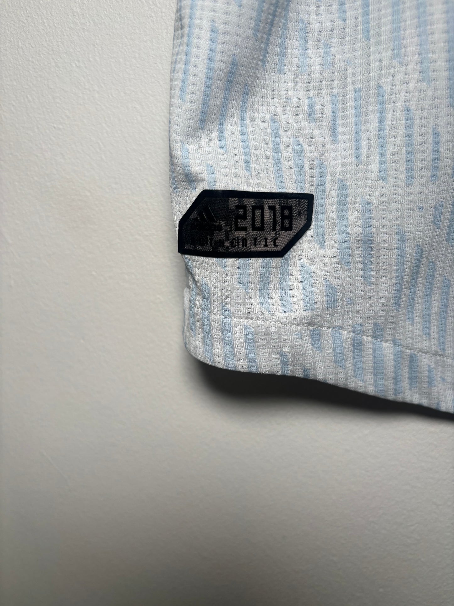 Spain Away Shirt 2018 (XL)