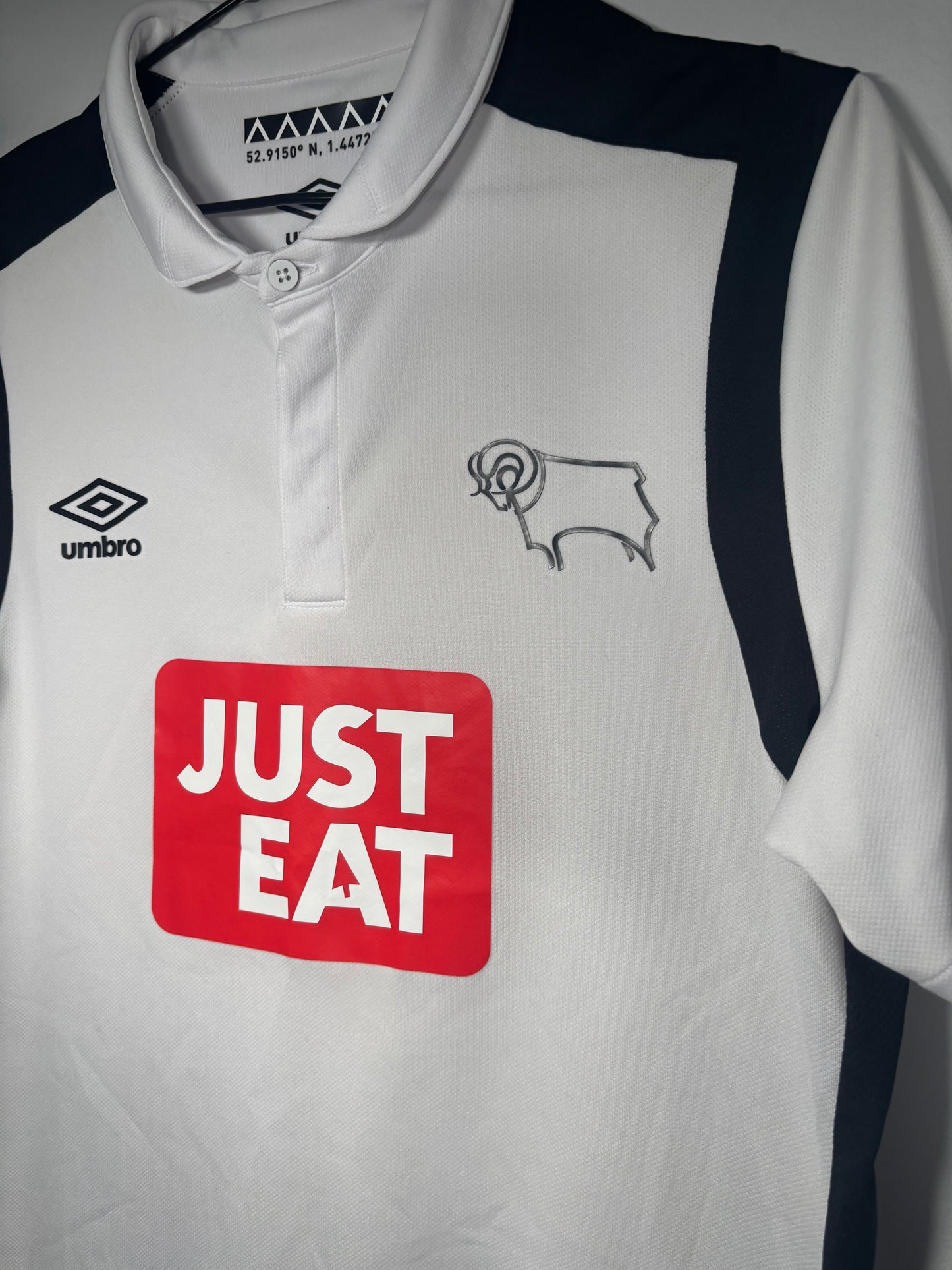 Derby County Home Shirt 2016/17 (M)