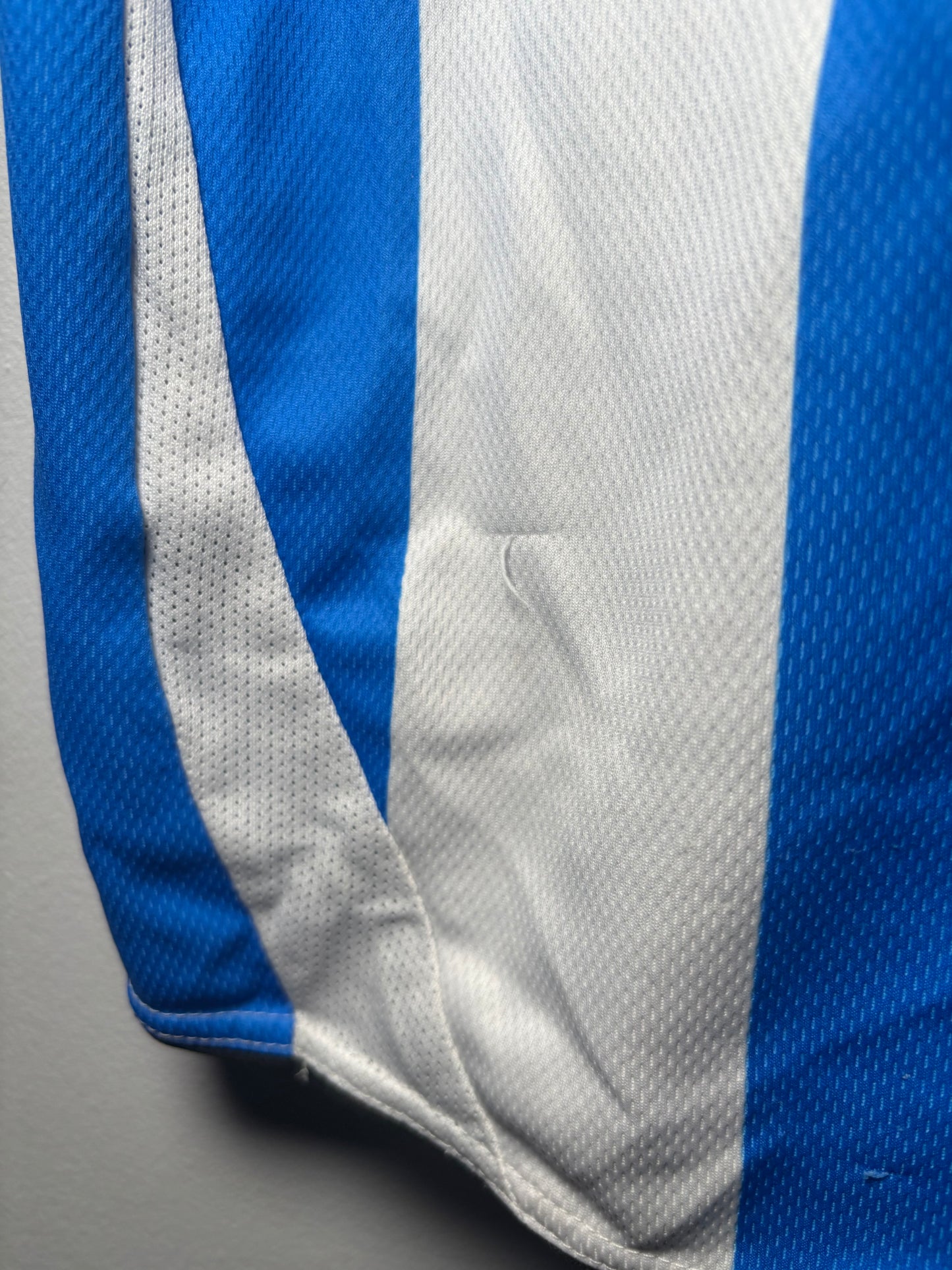Huddersfield Town Home Shirt 2011/12 Peter Clarke (L)