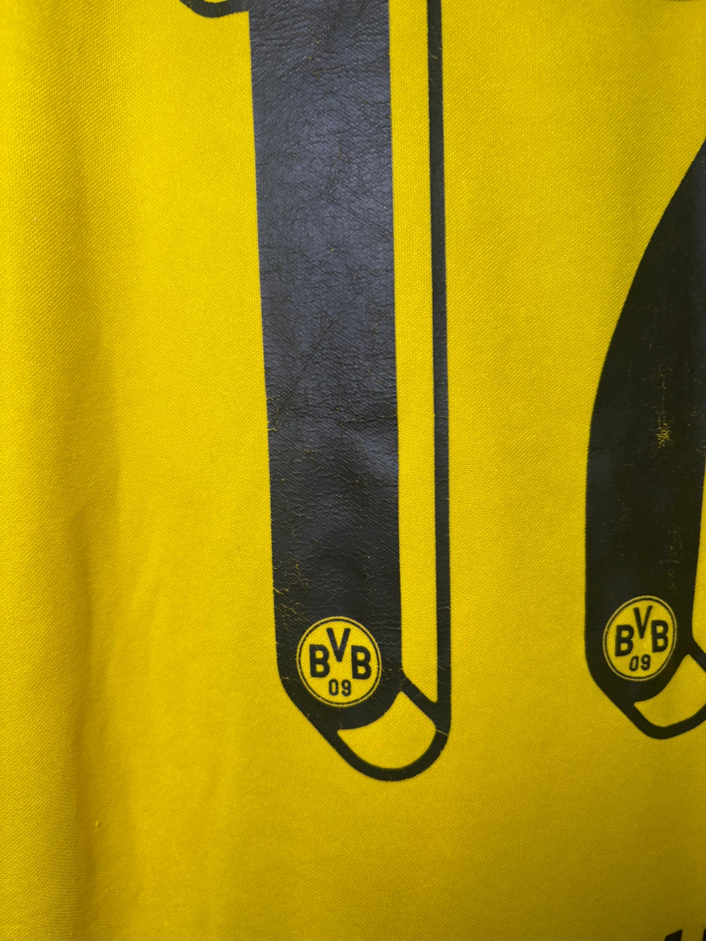 Borussia Dortmund Home Shirt 2015/16 Aubameyang (M)