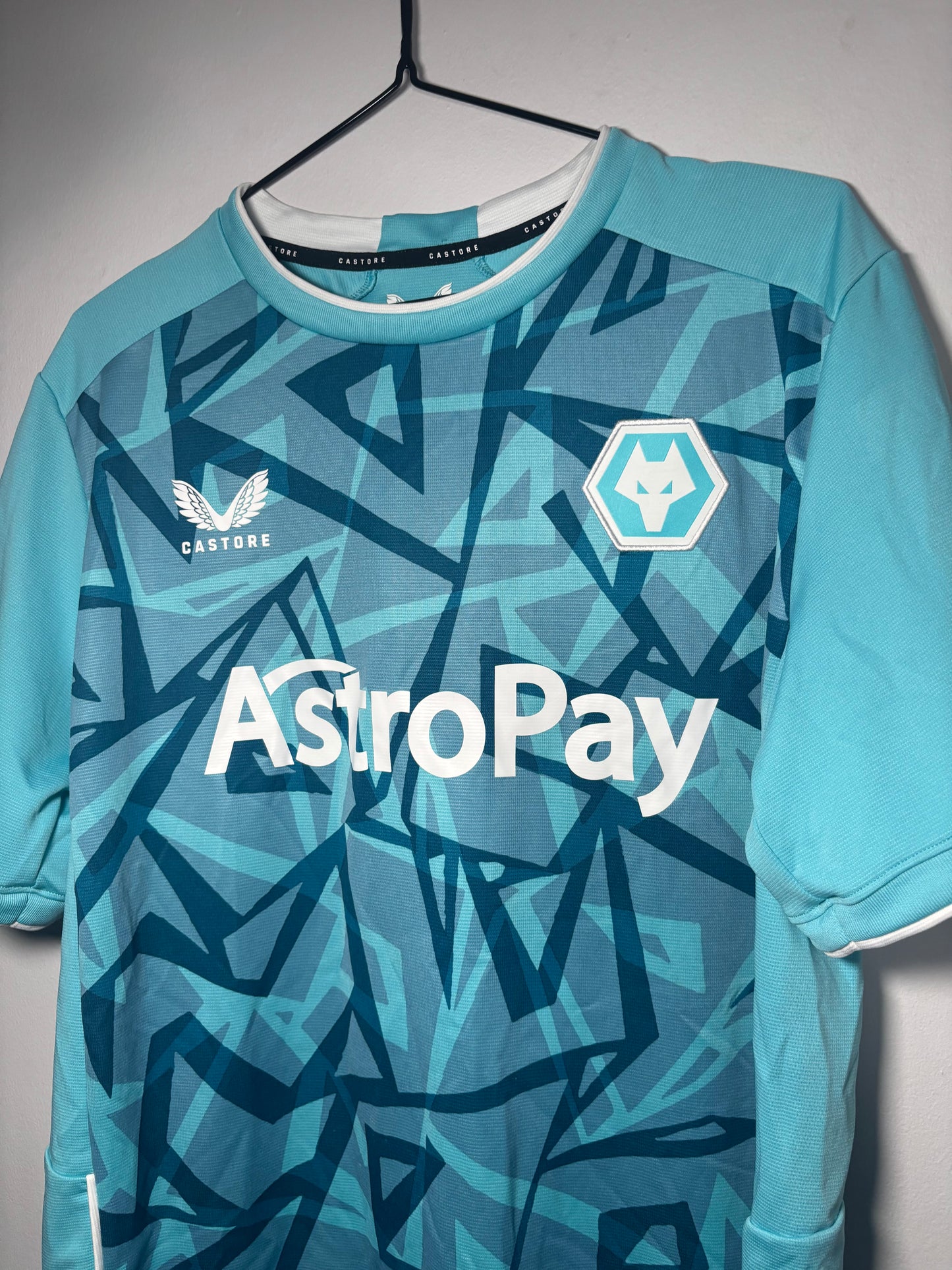 Wolves Third Shirt 2023/24 Mario Lemina (L)