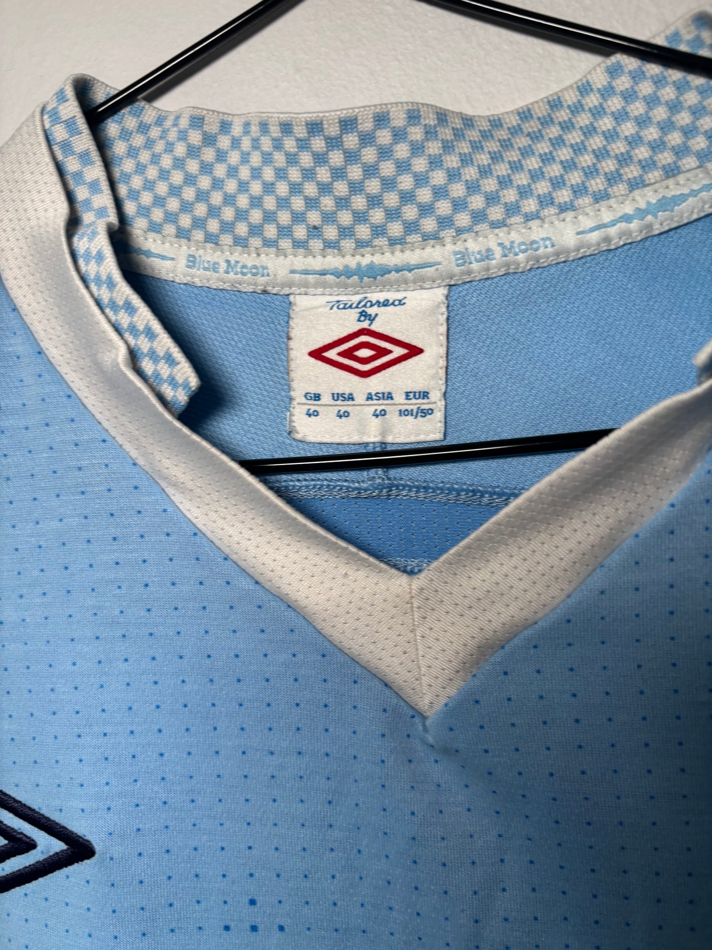 Manchester City Home Shirt 2011/12 (M)