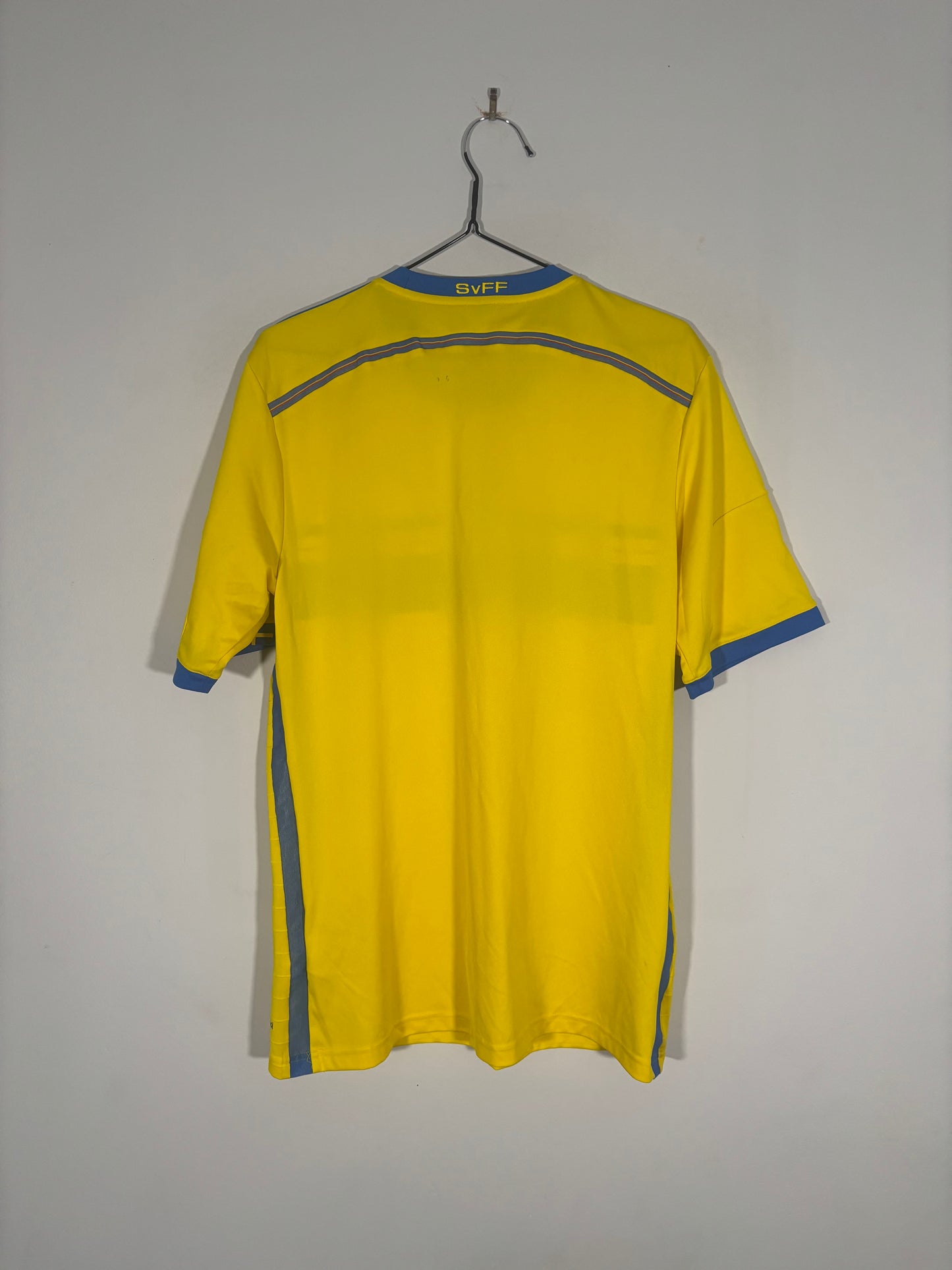 Sweden Home Shirt 2014 (M)