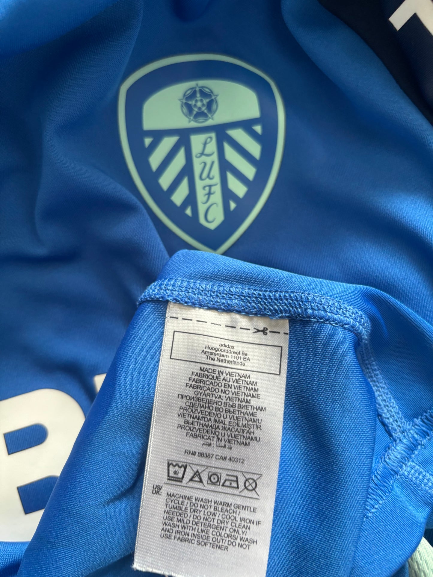 Leeds United Training Shirt 2024 (S)