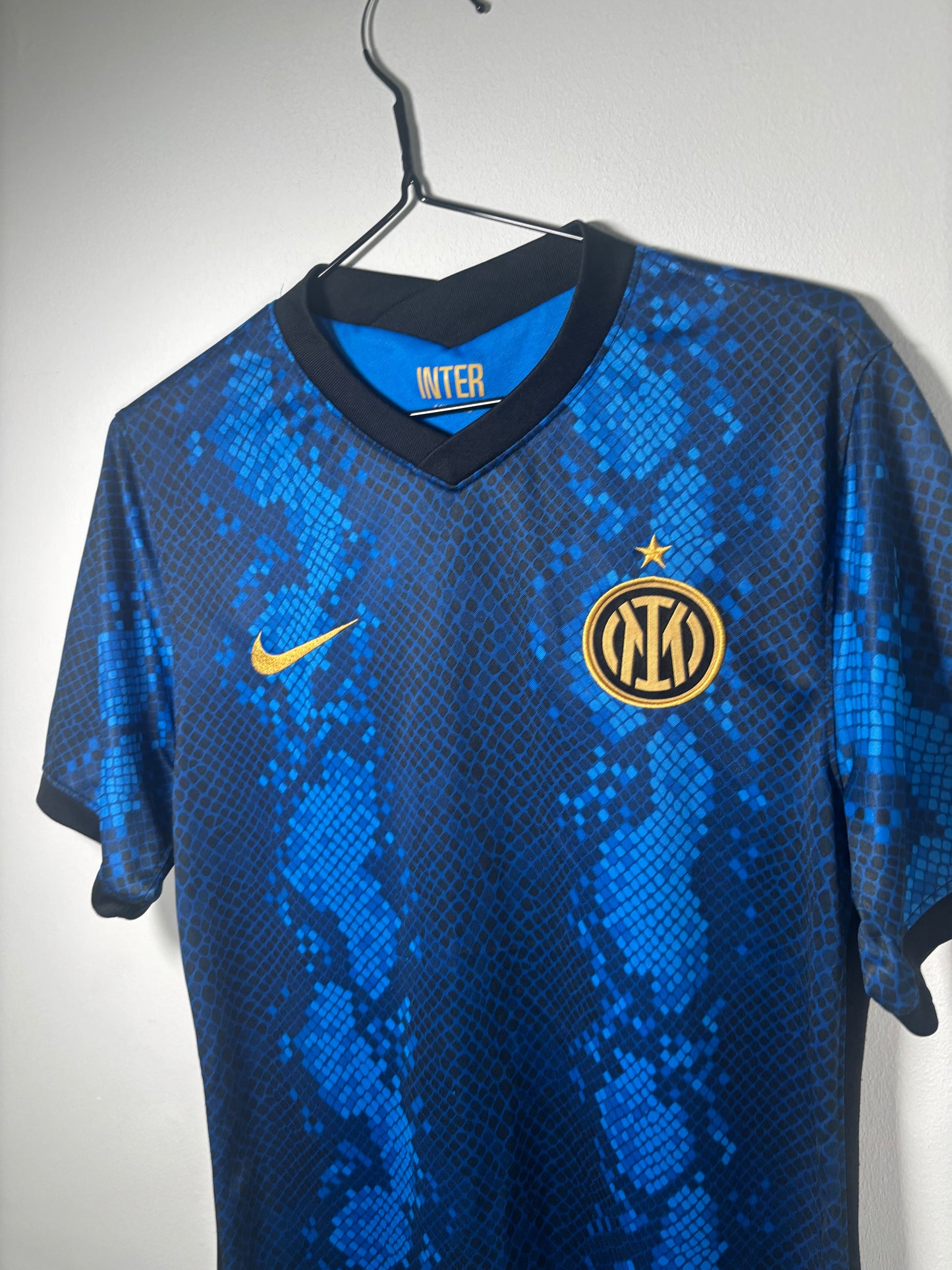 Inter Milan Home Shirt 2021/22 (S)