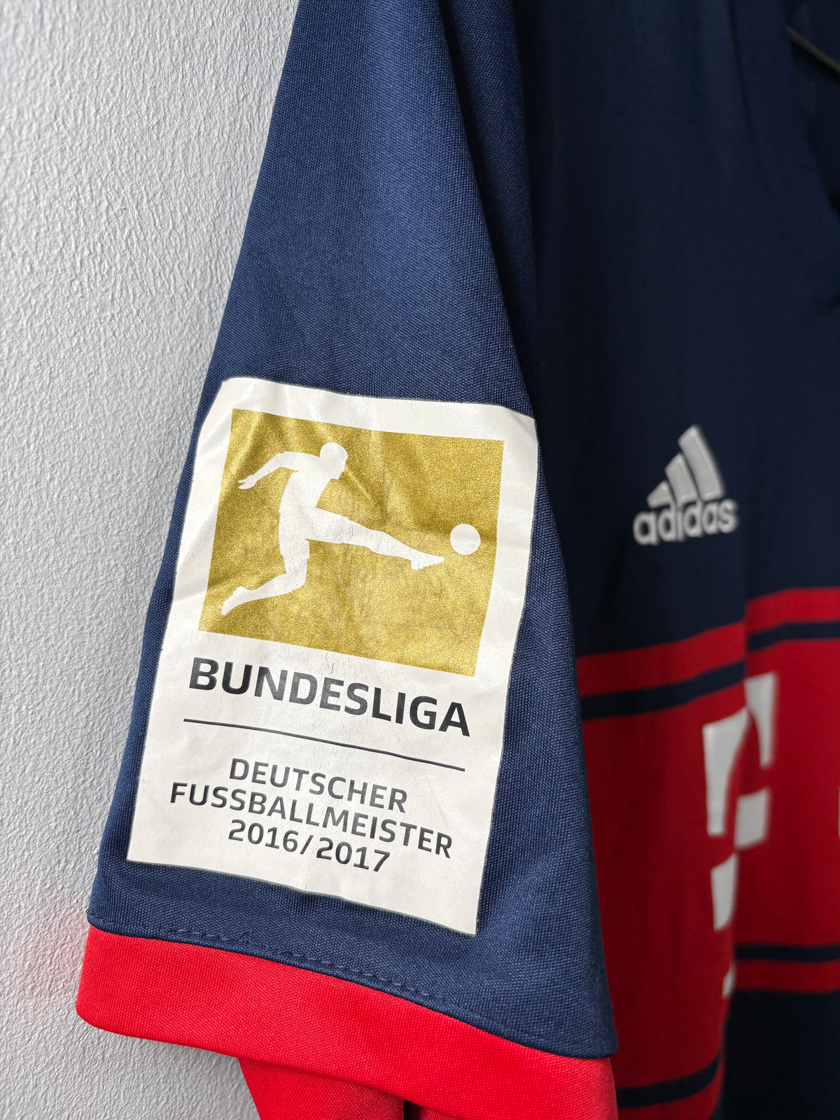 Bayern Munich Away Shirt 2017/18 Sule (XL)