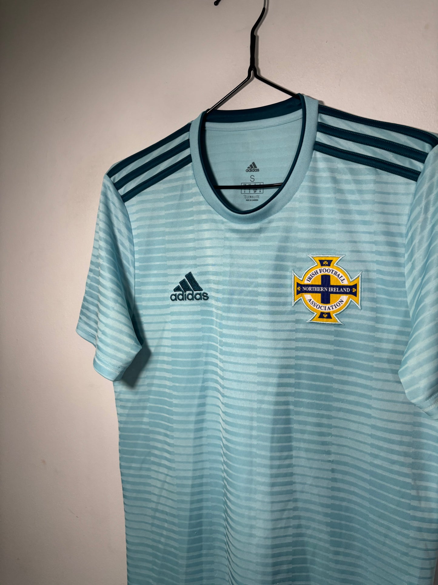 Northern Ireland Away Shirt 2018 (S)