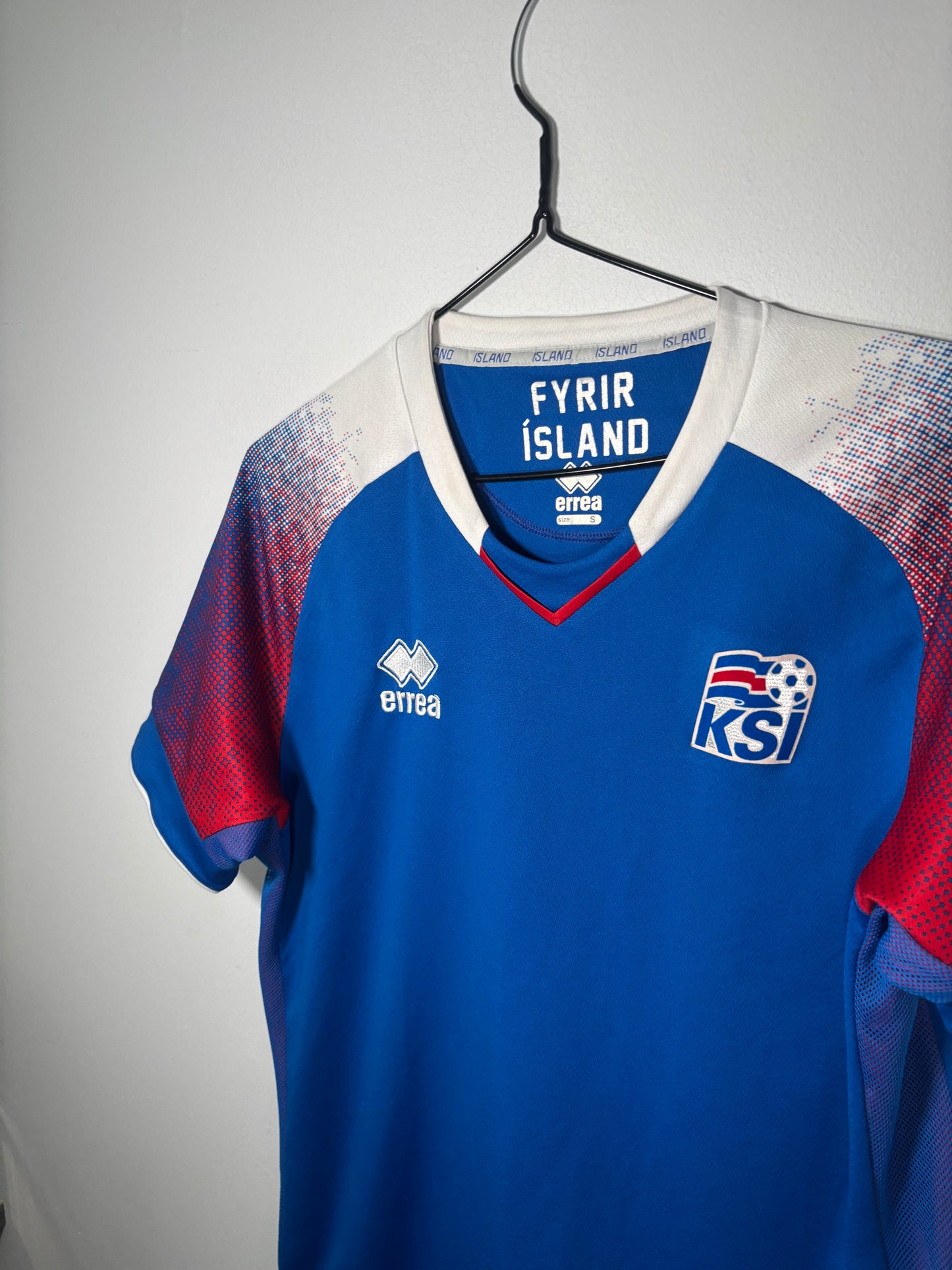 Iceland Home Shirt 2018 (S)