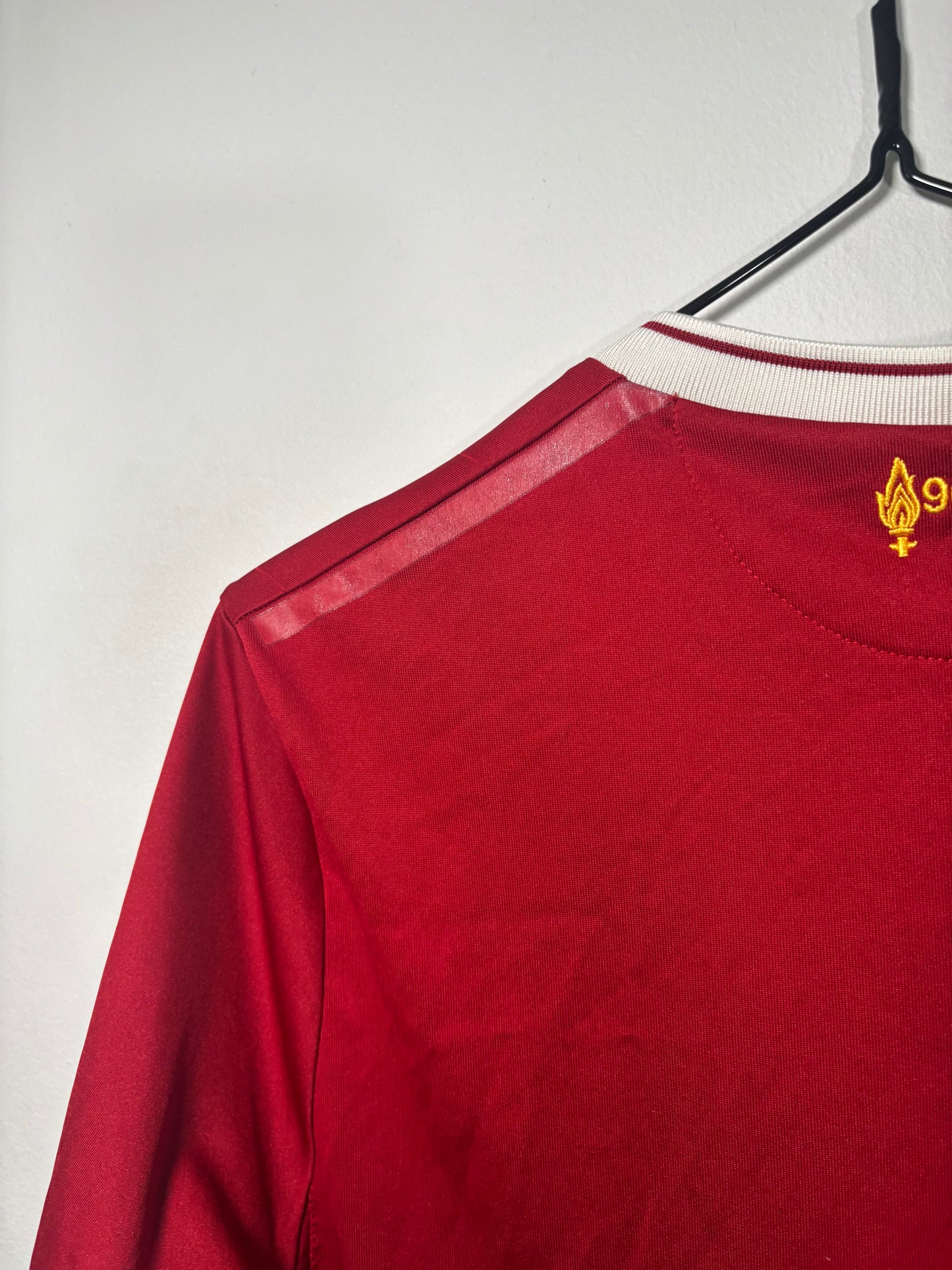 Liverpool Home Shirt 2017/18 (S)