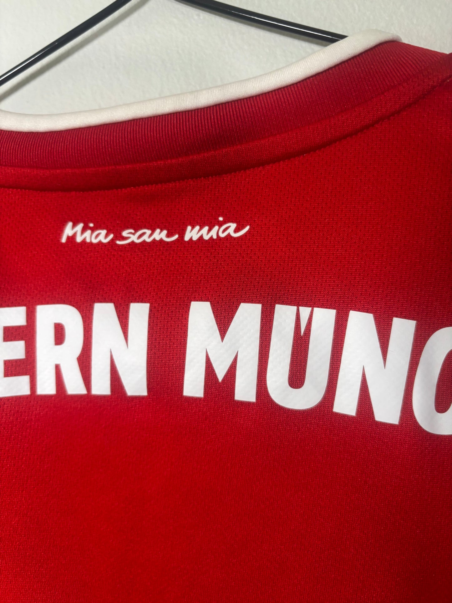 Bayern Munich Home Shirt 2020/21 (M)