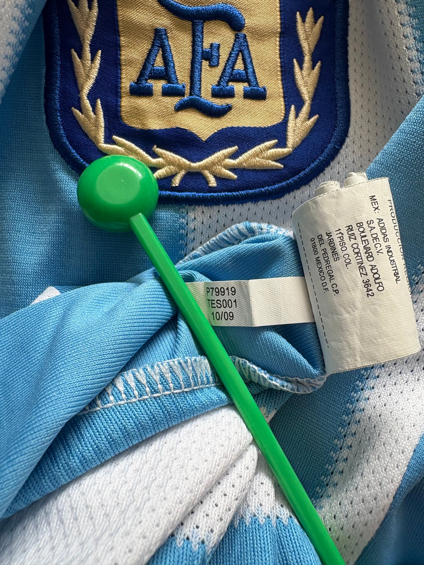 Argentina Home Shirt 2010 (M)