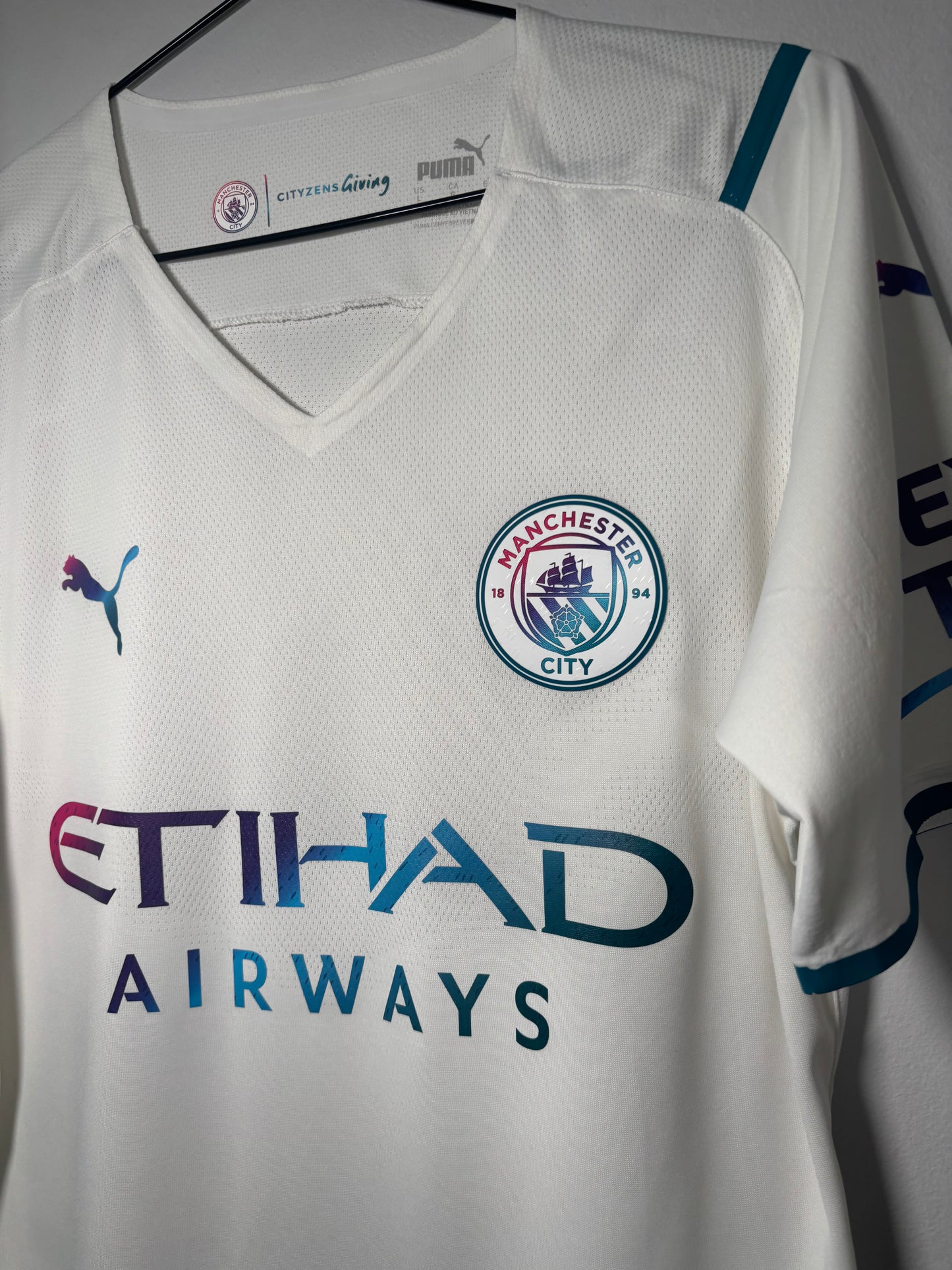 Manchester City Away Shirt 2021/22 Player Quality (L)