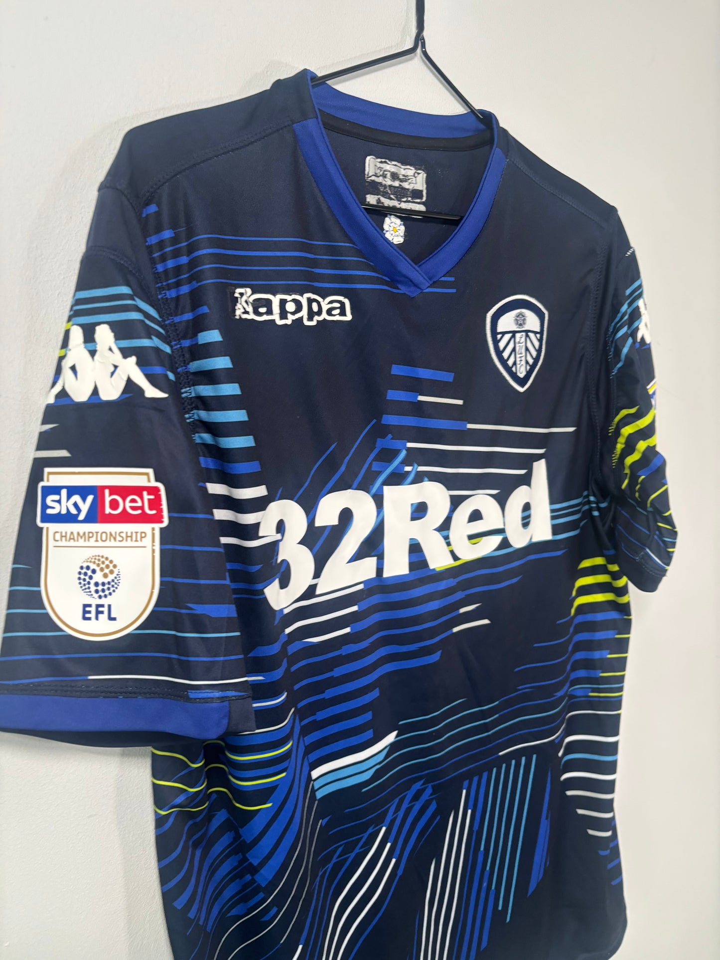 Leeds United Away Shirt 2018/19 (S)