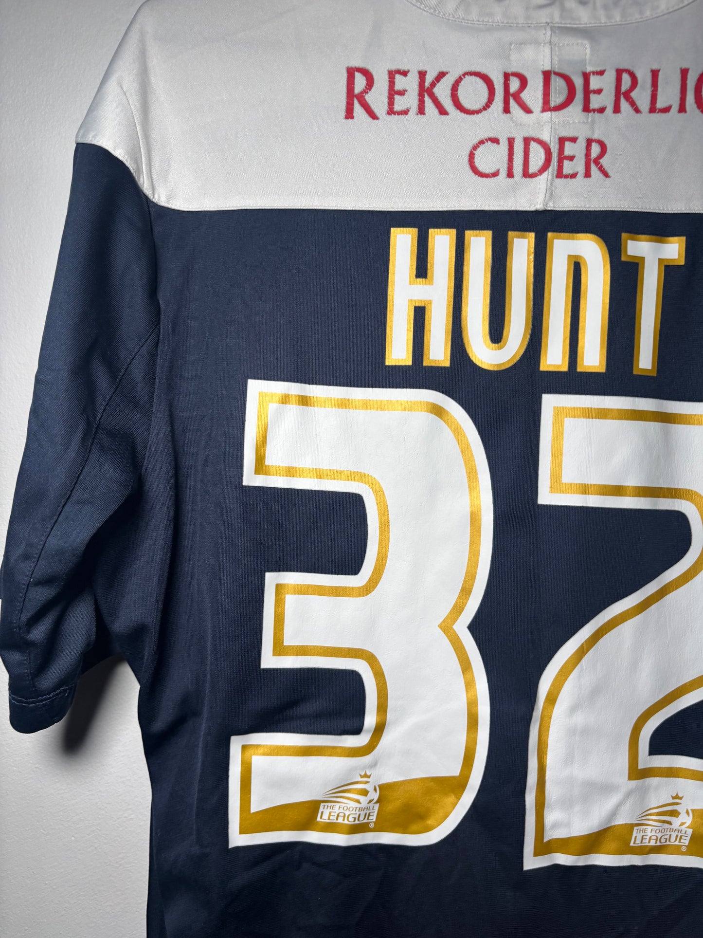 Huddersfield Town Away Shirt 2011/12 Jack Hunt (M)
