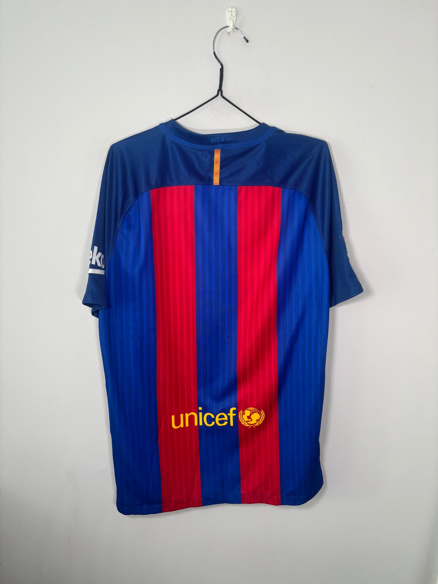 Barcelona Home Shirt 2016/17 (L)