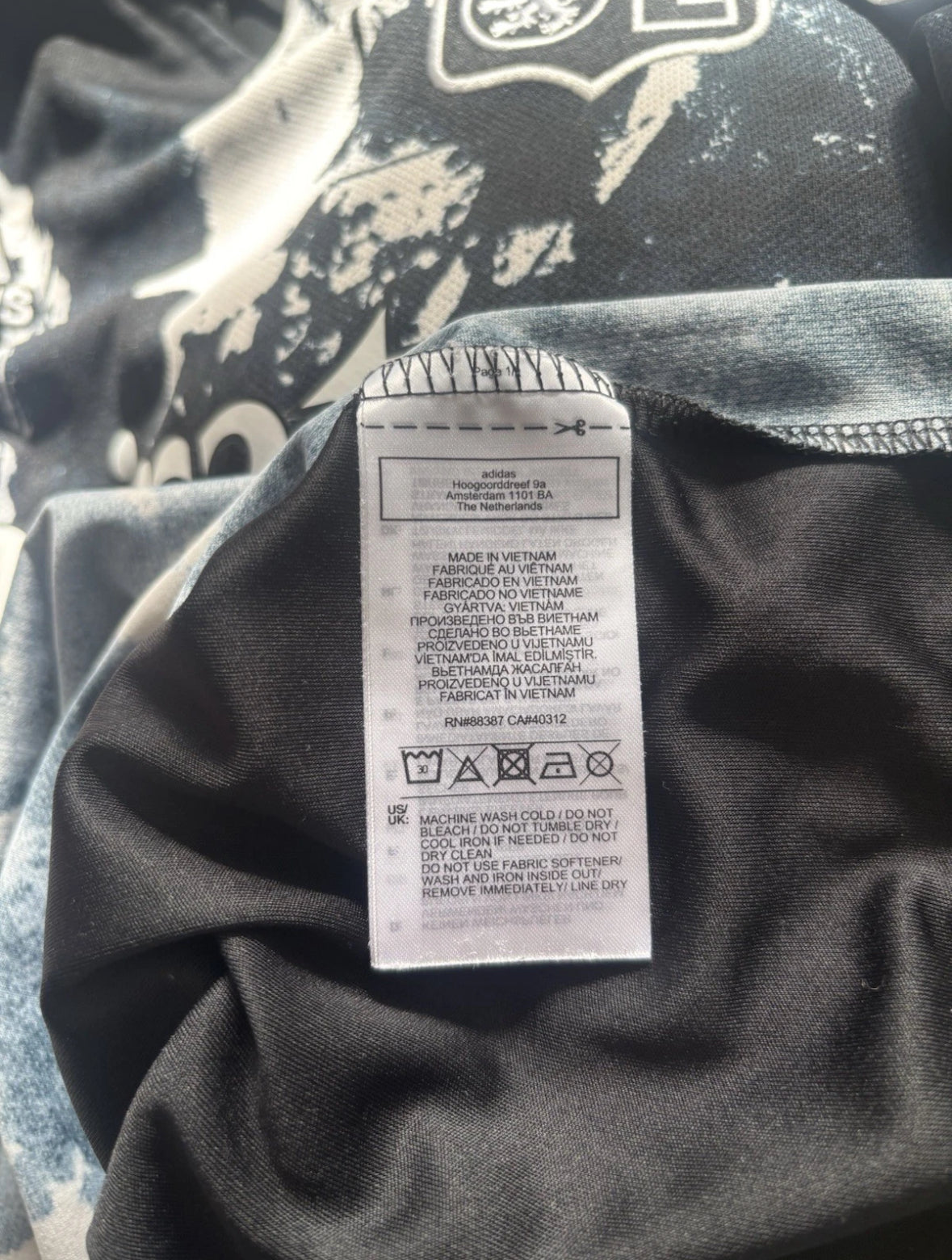 Lyon Third Shirt 2021/22 (M)