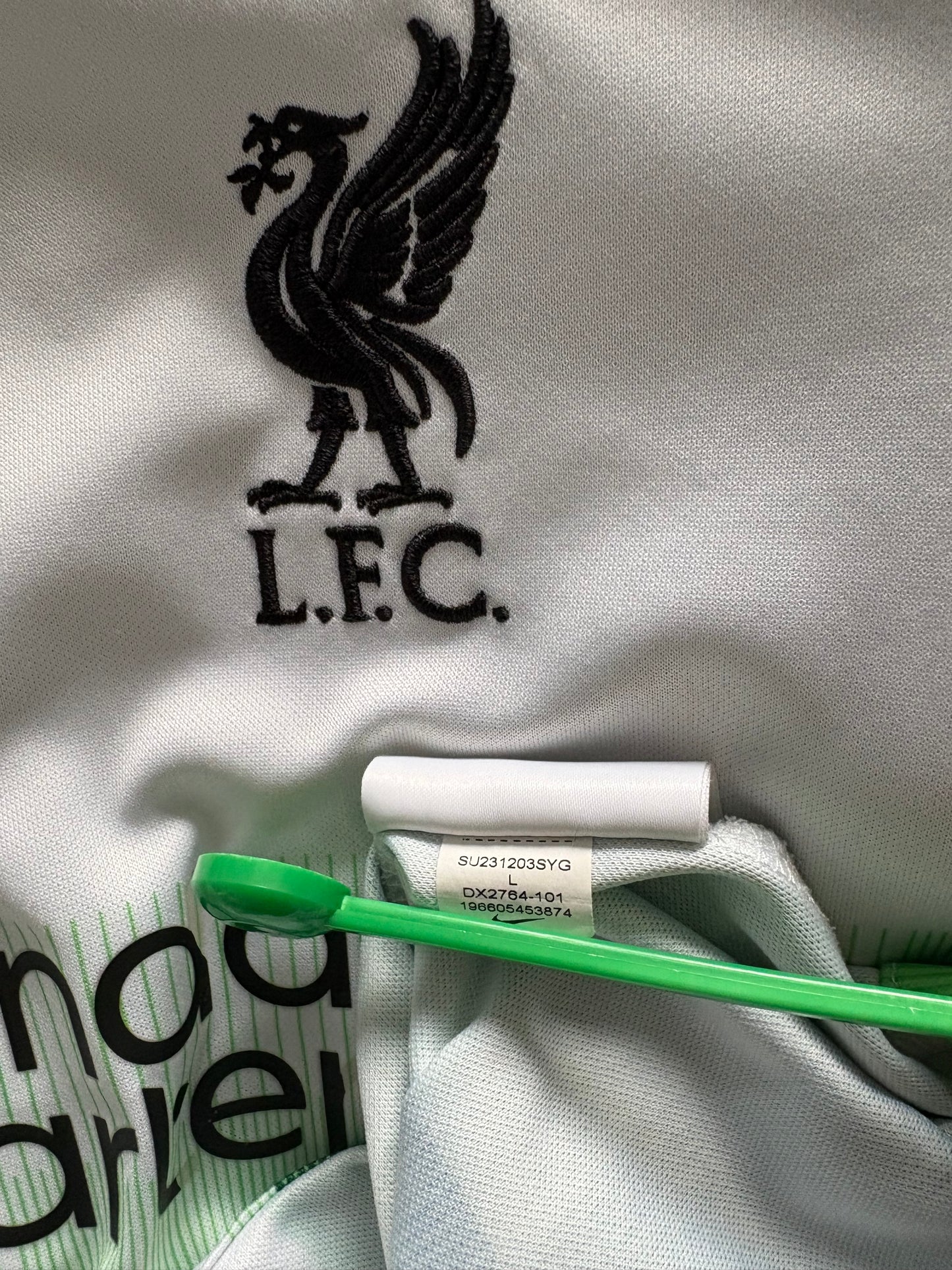Liverpool Away Shirt 2023/24 Gravenberch (LK)
