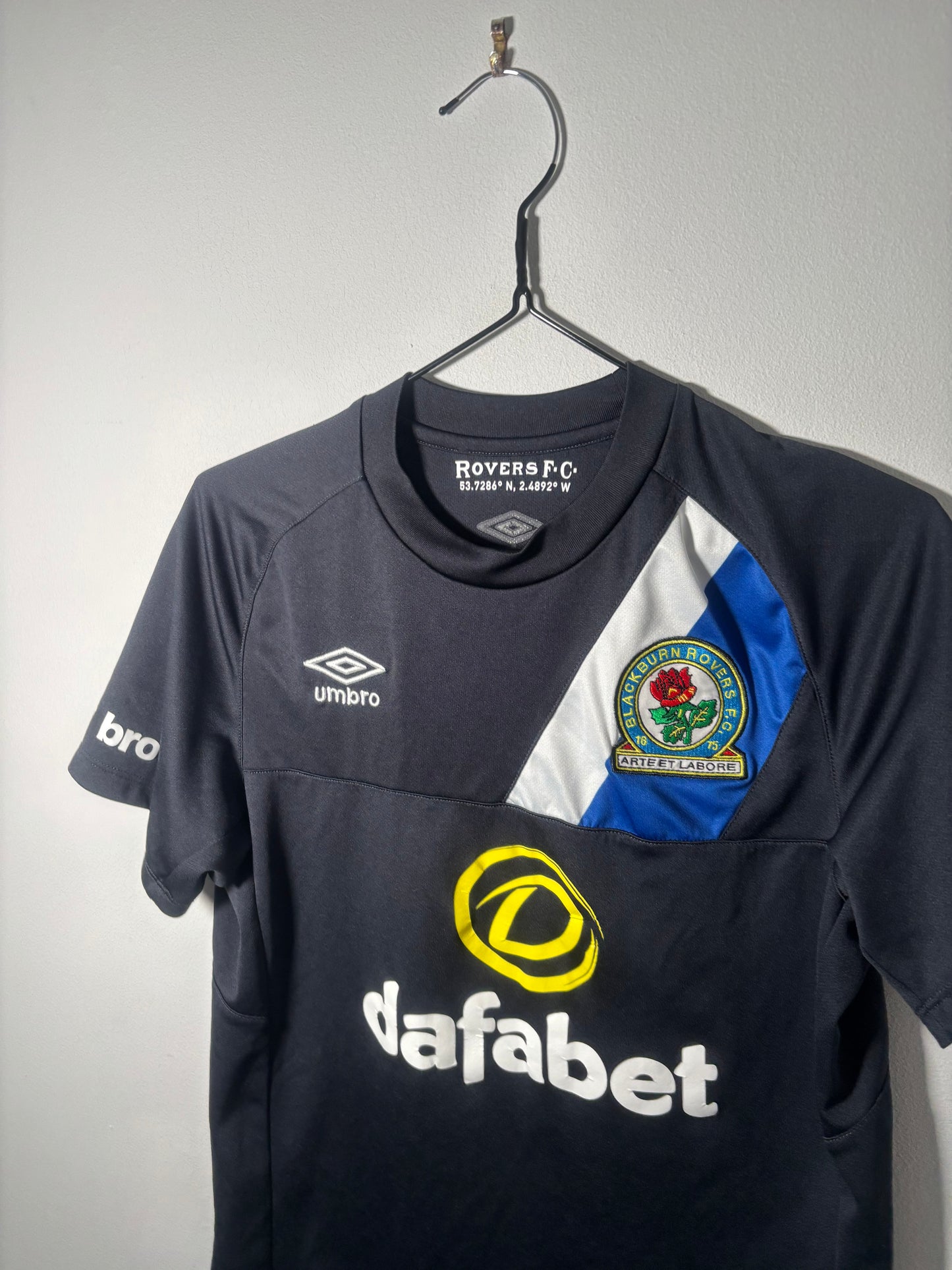 Blackburn Rovers Away Shirt 2016/17 (S)