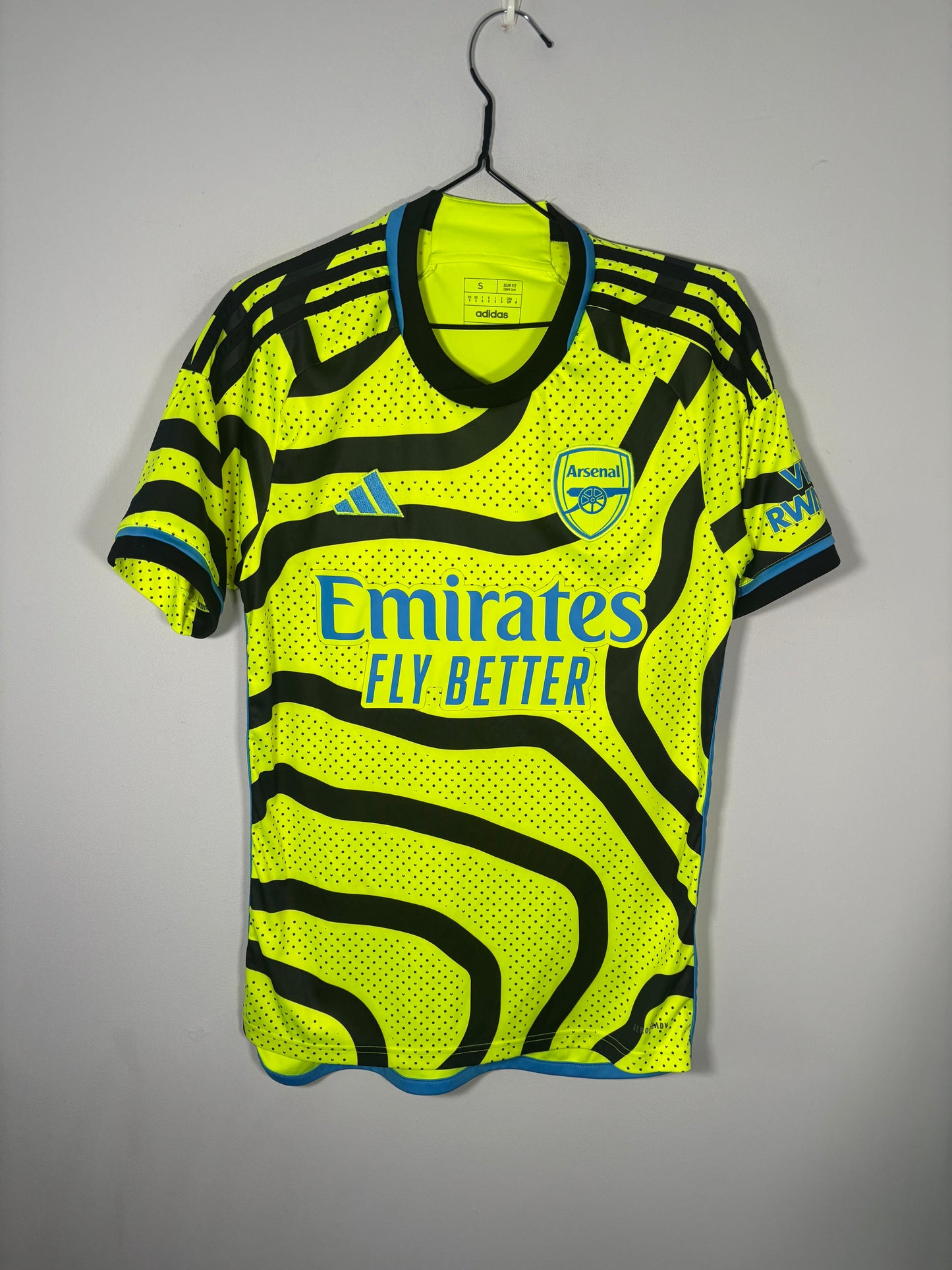 Arsenal Away Shirt 2023/24 (S)