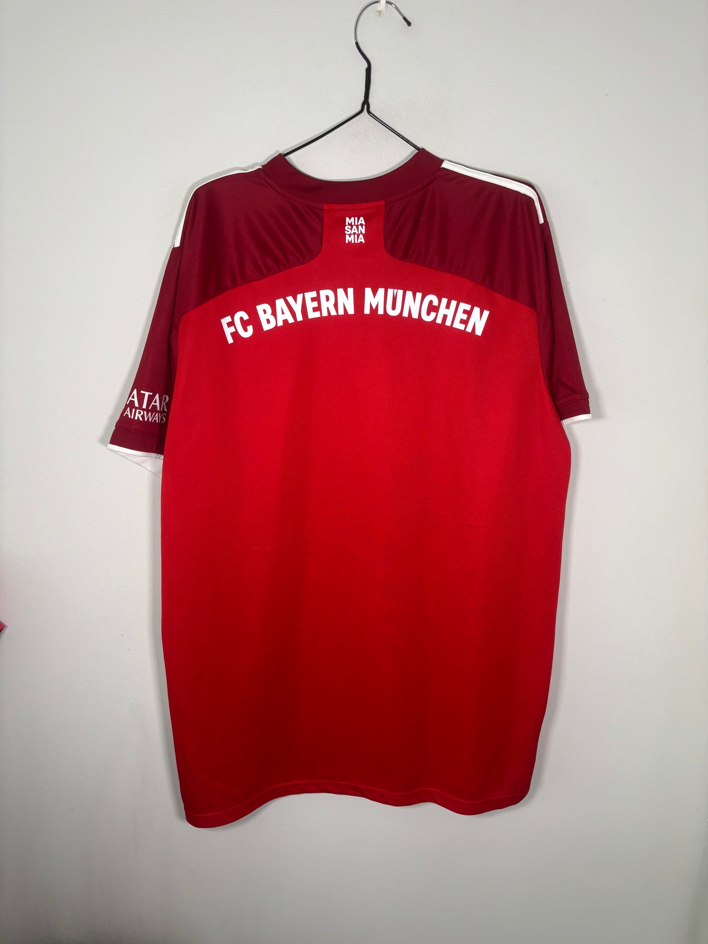 Bayern Munich Home Shirt 2021/22 (XXL)
