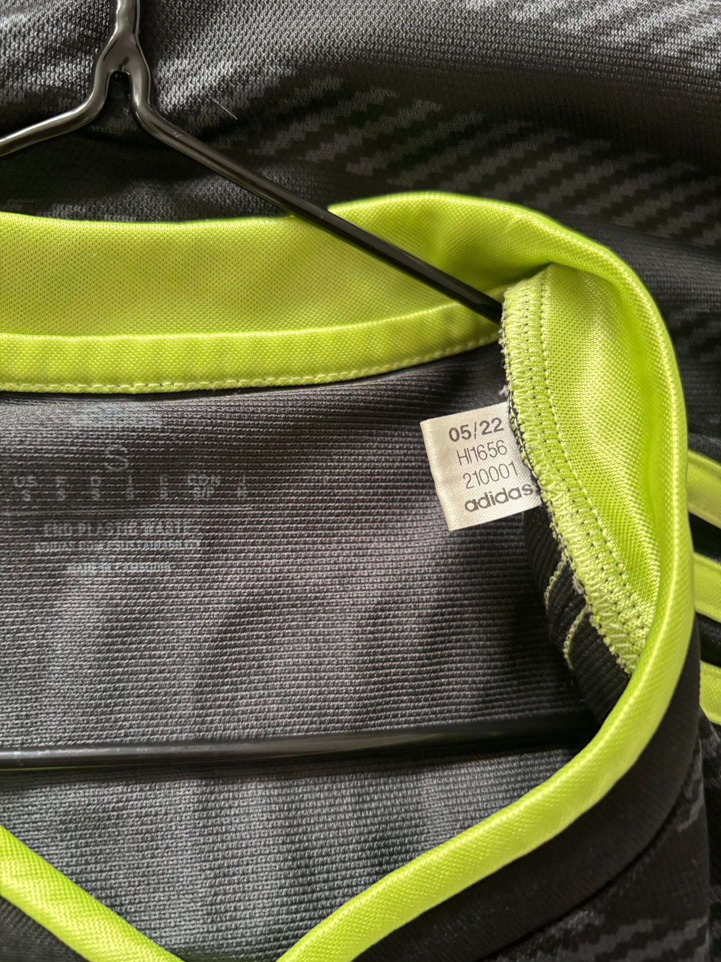 Real Madrid Third Shirt 2022/23 Vini Jr (S)