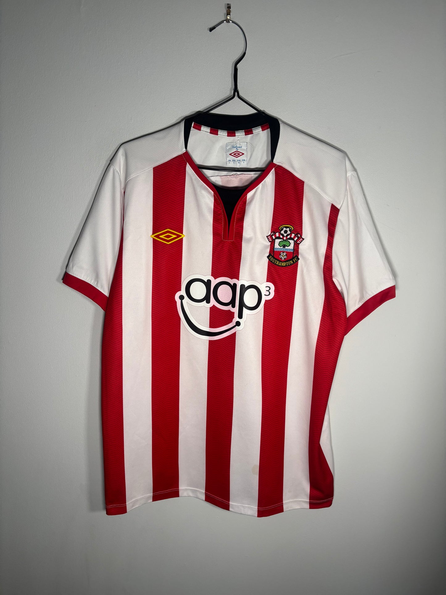 Southampton Home Shirt 2011/12 (L)