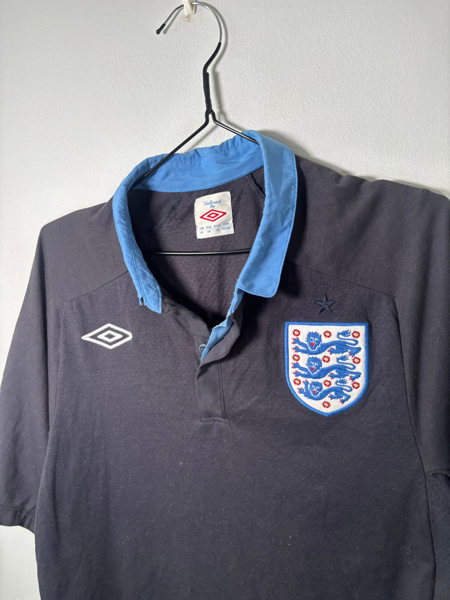 England Away Shirt 2012 (L)