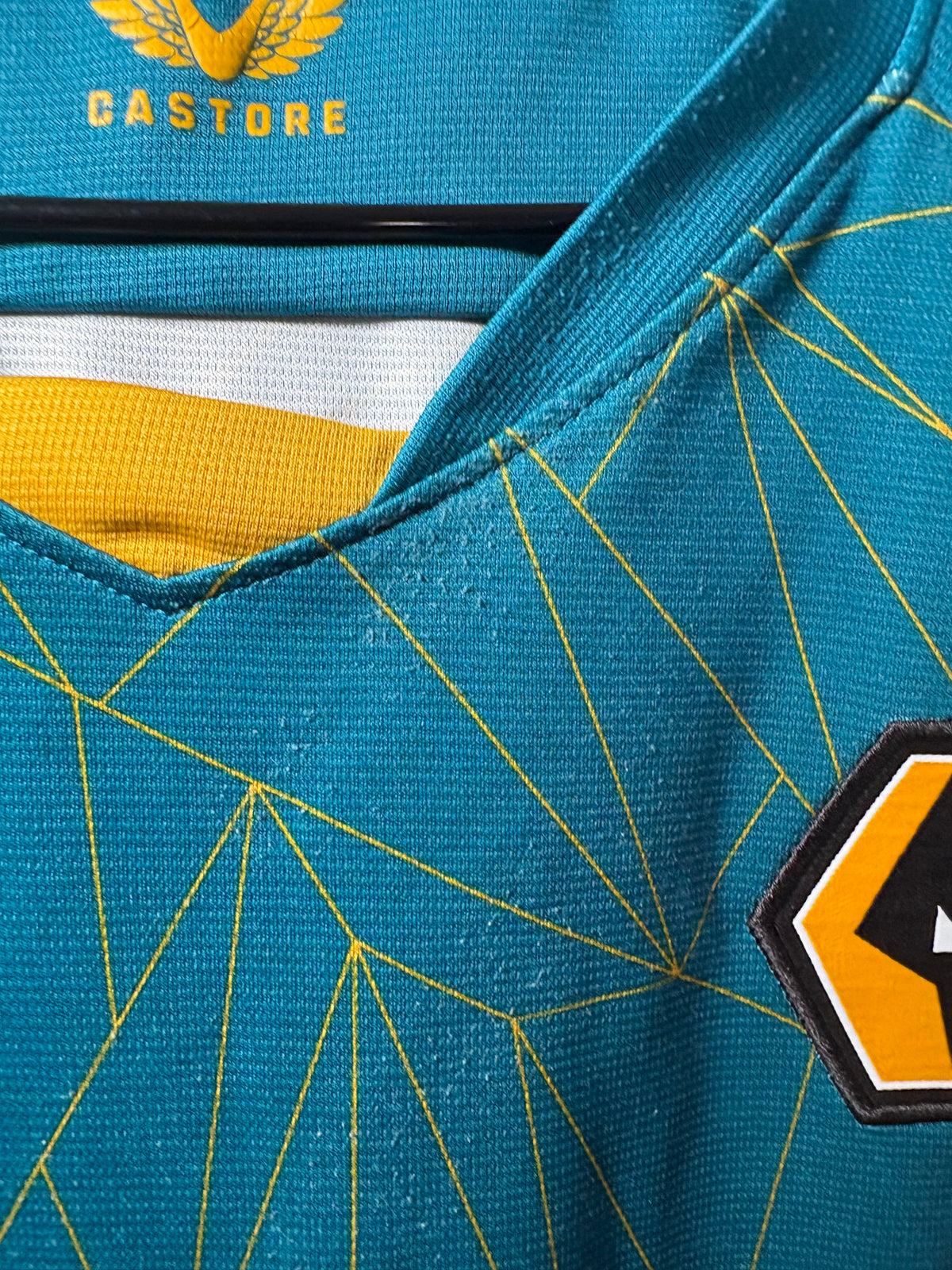 Wolves Authentic Away Shirt 2022/23 Cunha (M)