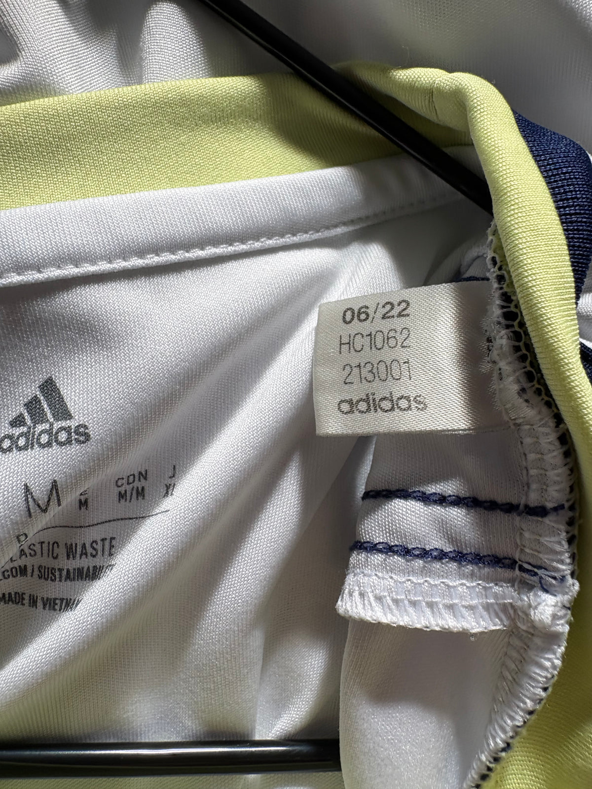 Leeds United Home Shirt 2022/23 (M)