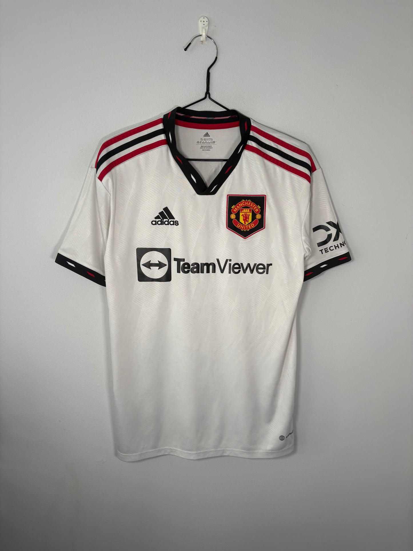 Manchester United Away Shirt 2022/23 Eriksen (XLK)