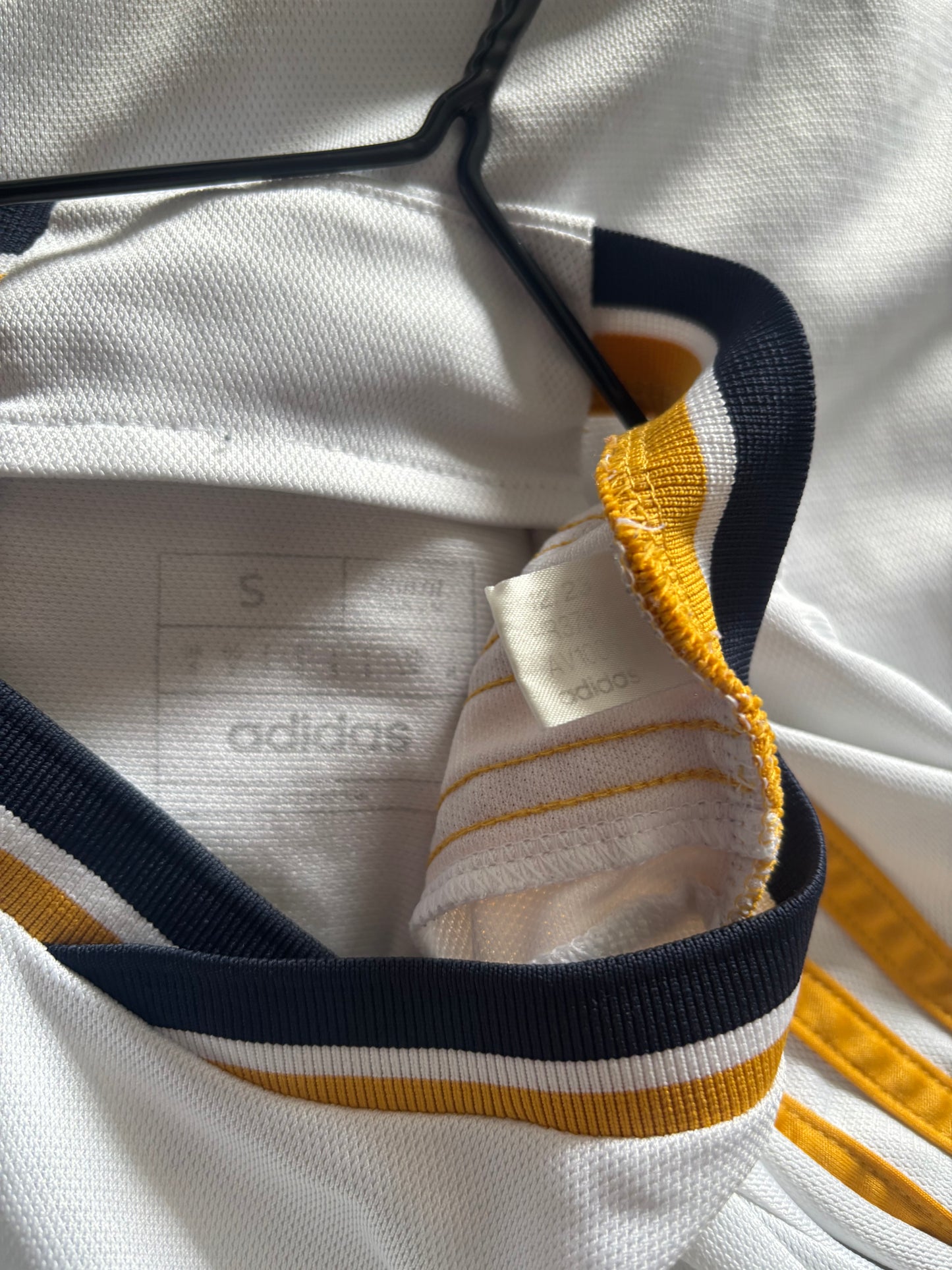 Real Madrid Home Shirt 2023/24 (S)