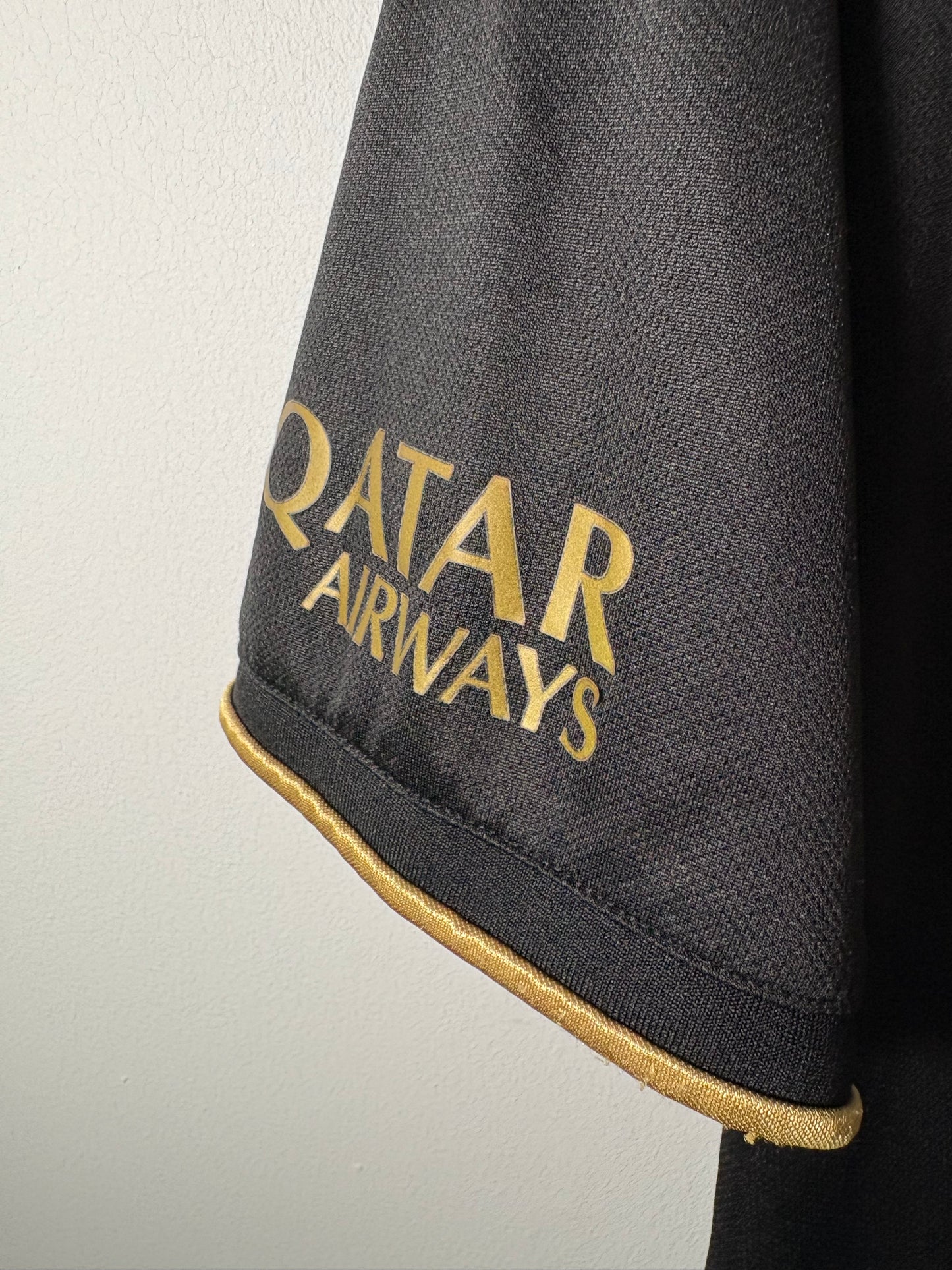 Bayern Munich Away Shirt 2021/22 (XL)