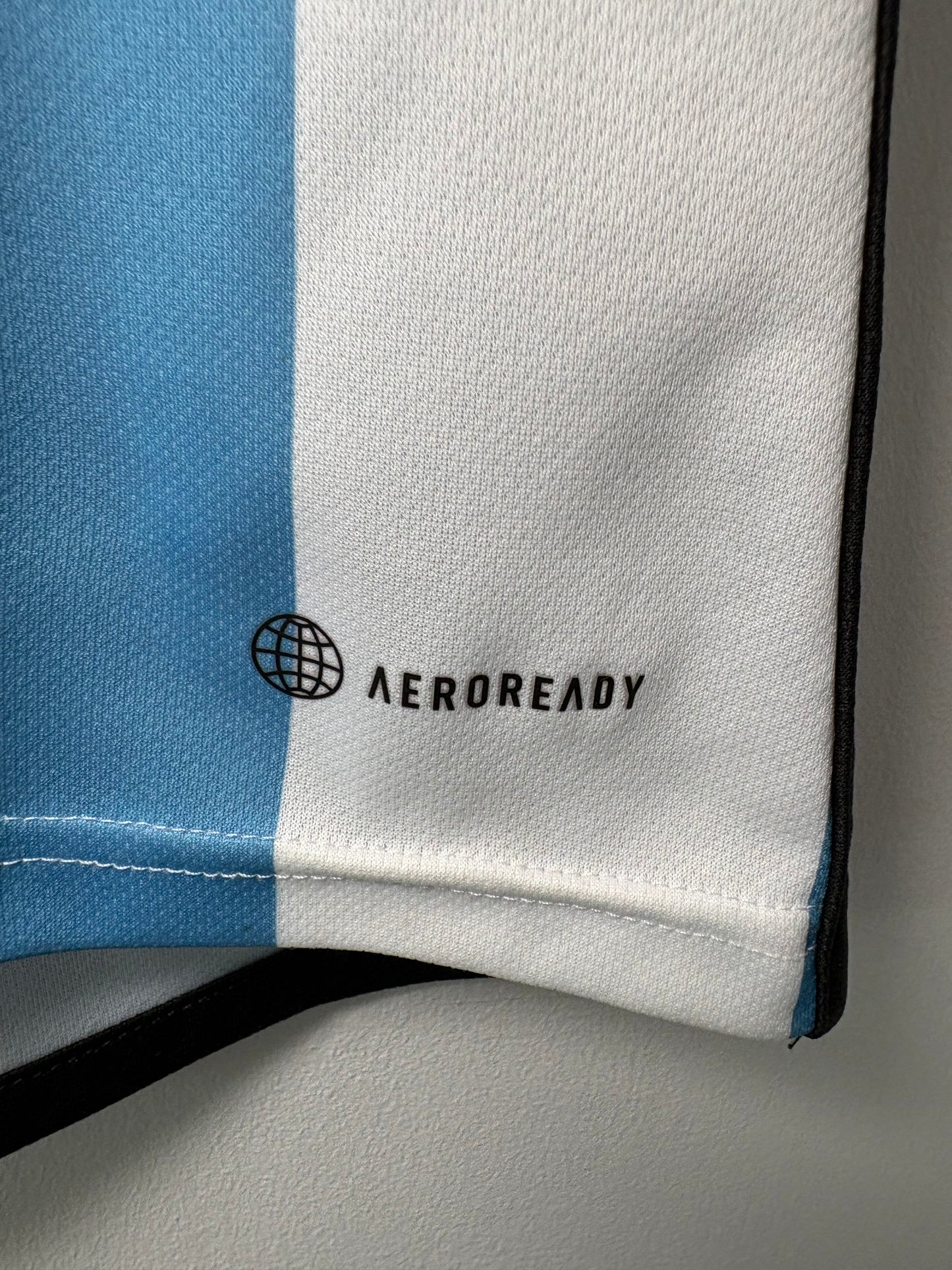 Argentina Home Shirt 2022 Messi (S)
