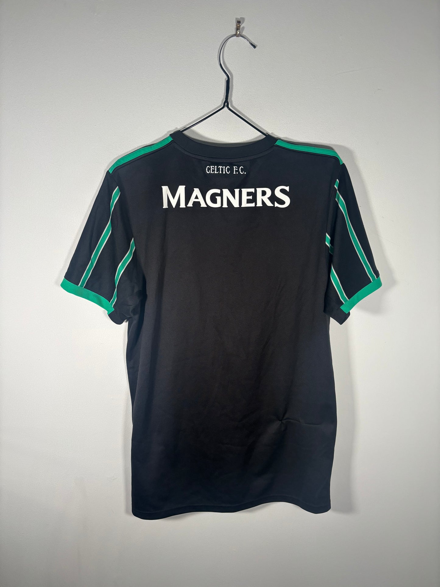 Celtic Away Shirt 2022/23 (M)