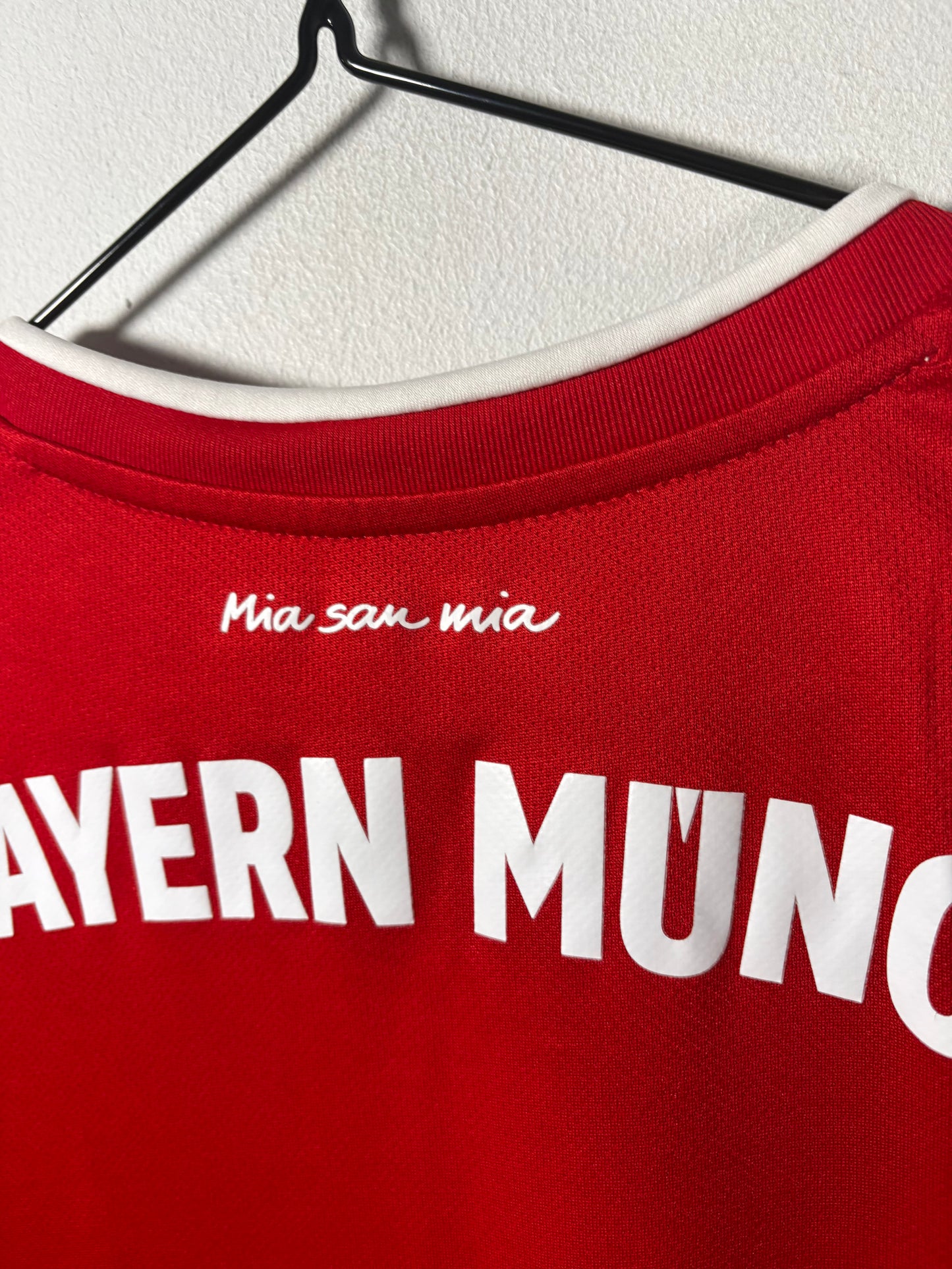 Bayern Munich Home Shirt 2020/21 (M)