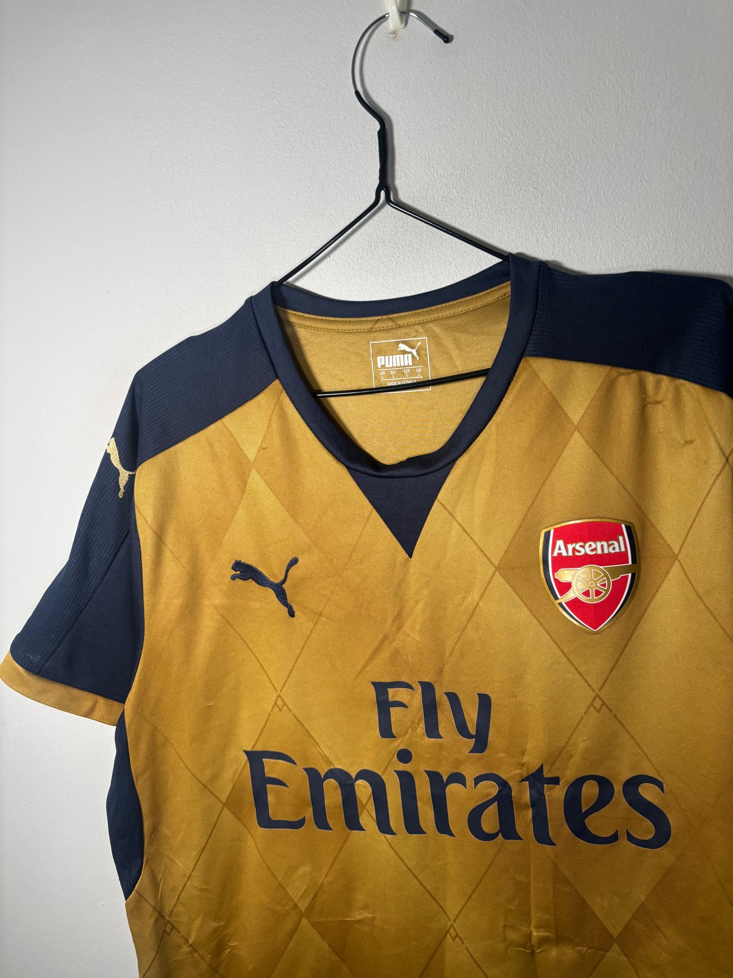 Arsenal Away Shirt 2015/16 (L)