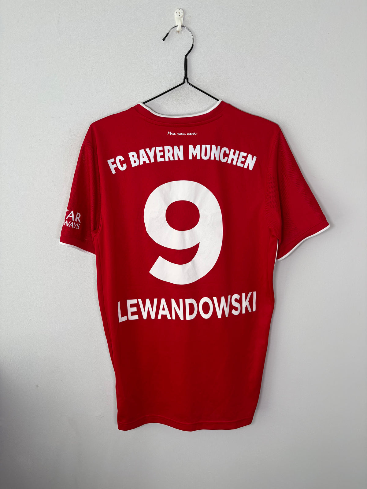 Bayern Munich Home Shirt 2020/21 Lewandowski (S)